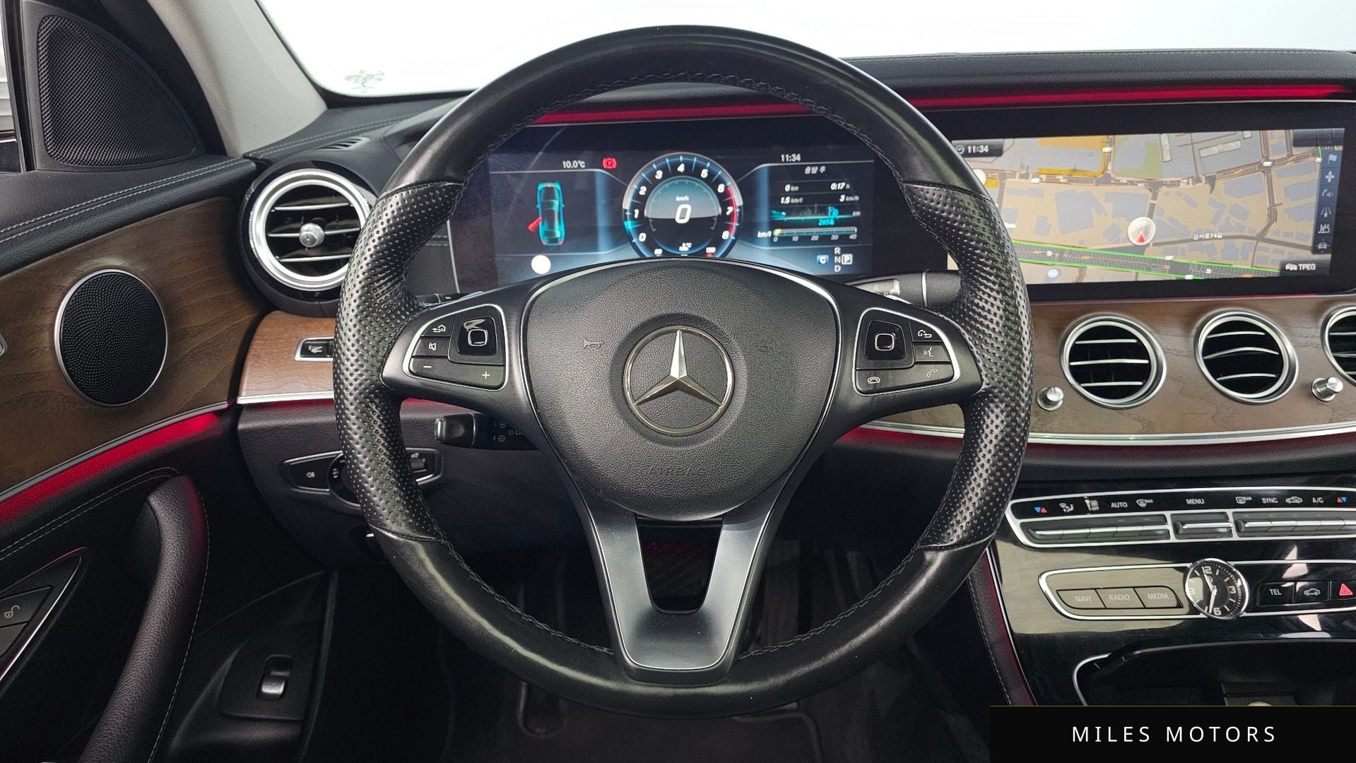 Mercedes-Benz E-Class W213 2017 — миниатюра 13