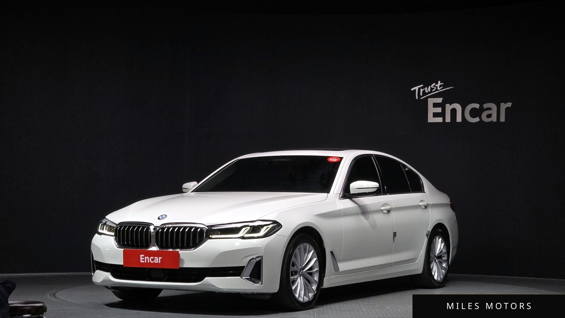 BMW 5 Series (G30) 2021 — фото 1 из 12