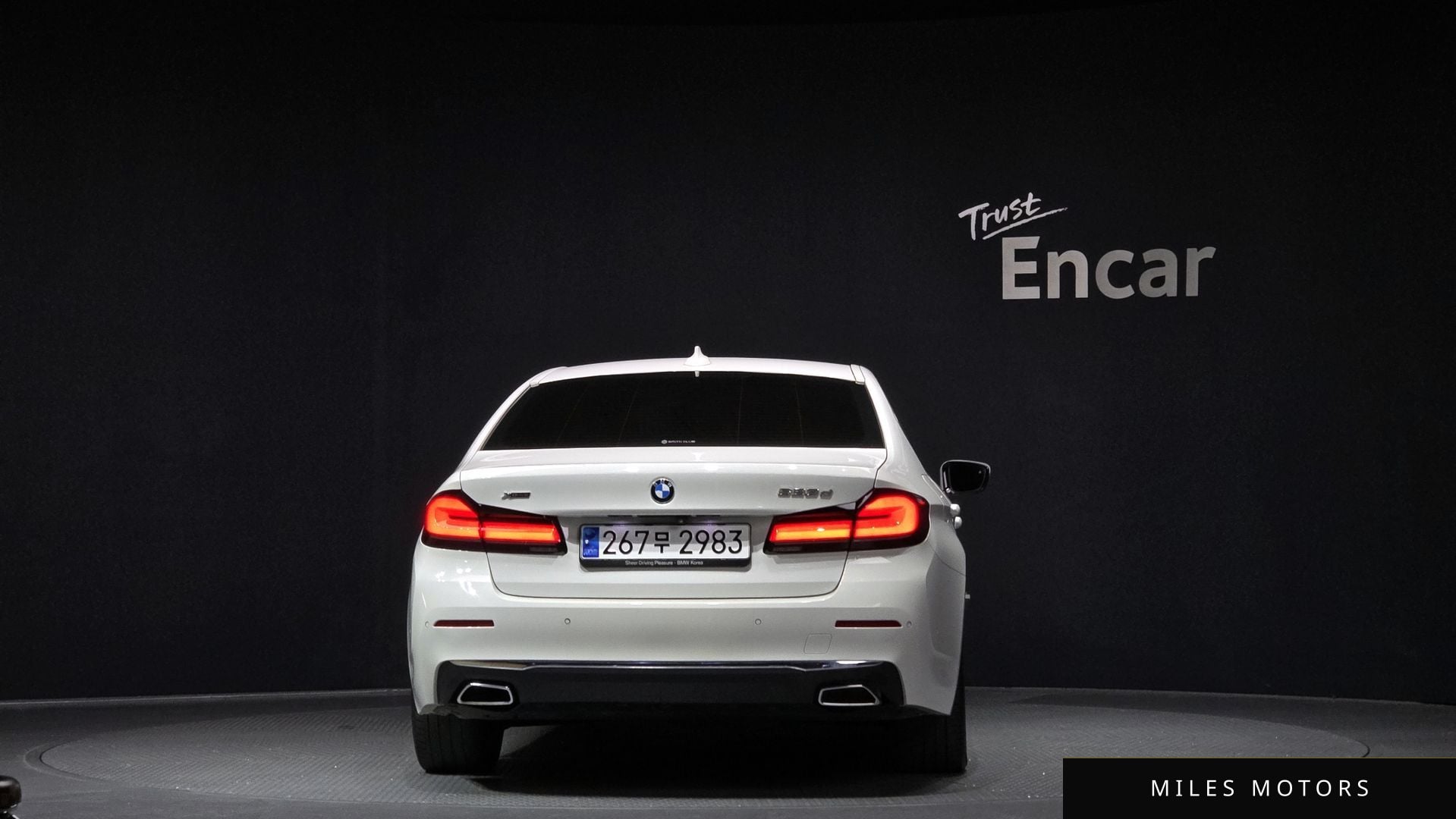 BMW 5 Series (G30) 2021 — миниатюра 4