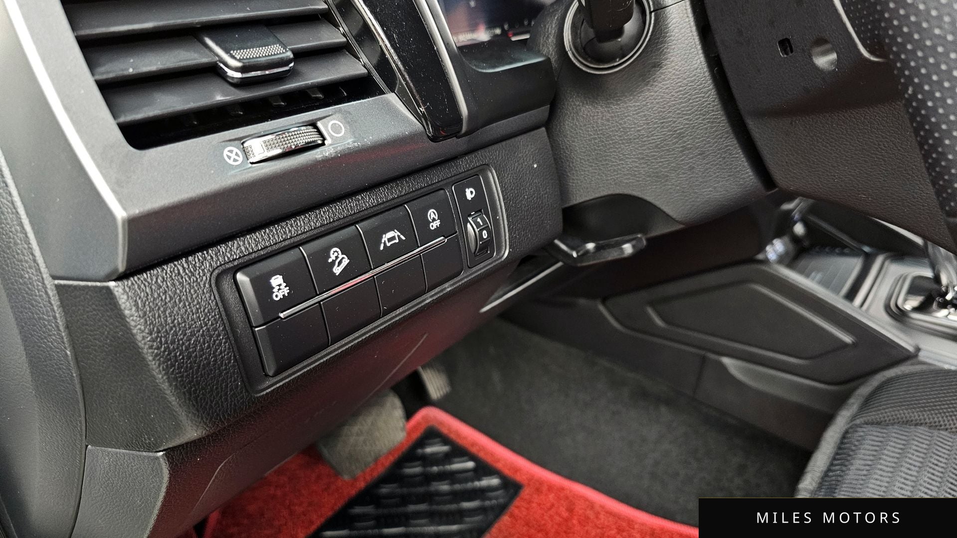 KG Mobility Rexton 2022 — миниатюра 16