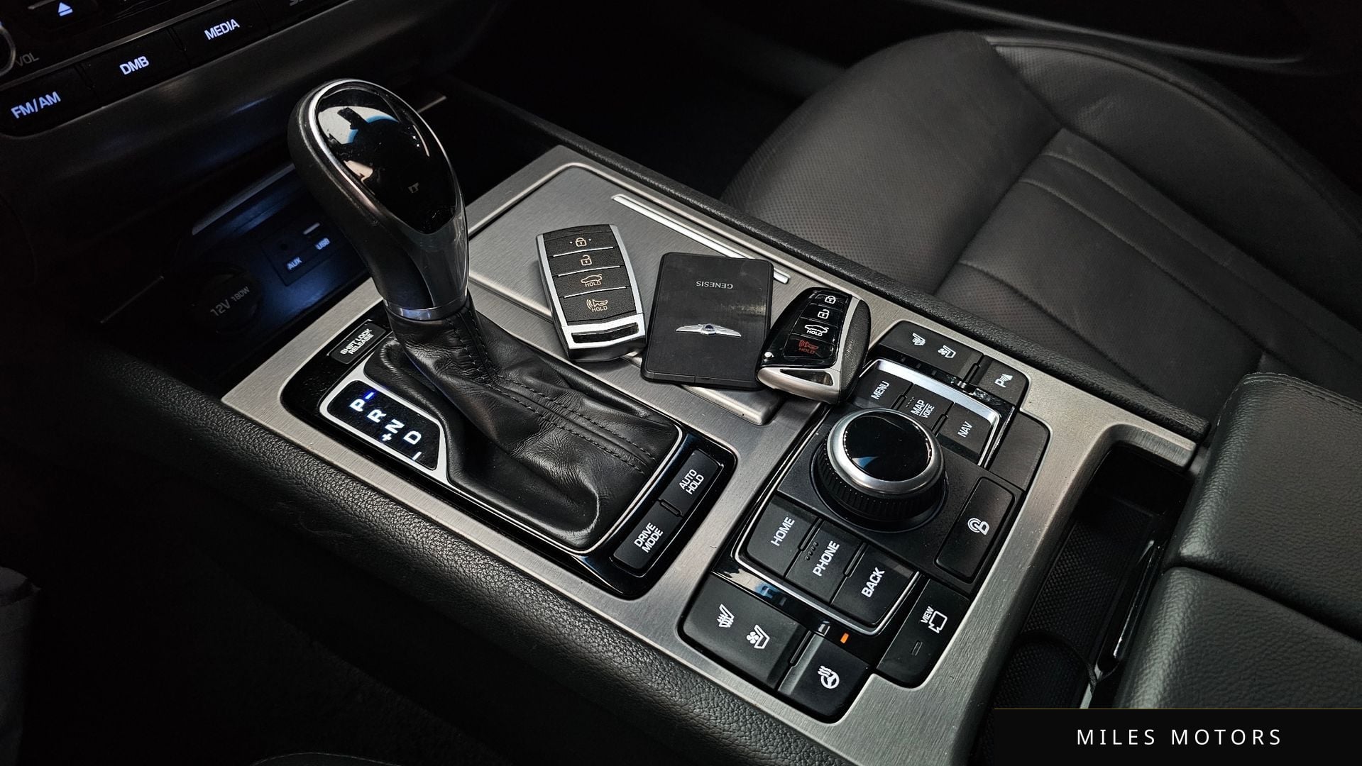 Hyundai Genesis 2016 — миниатюра 9