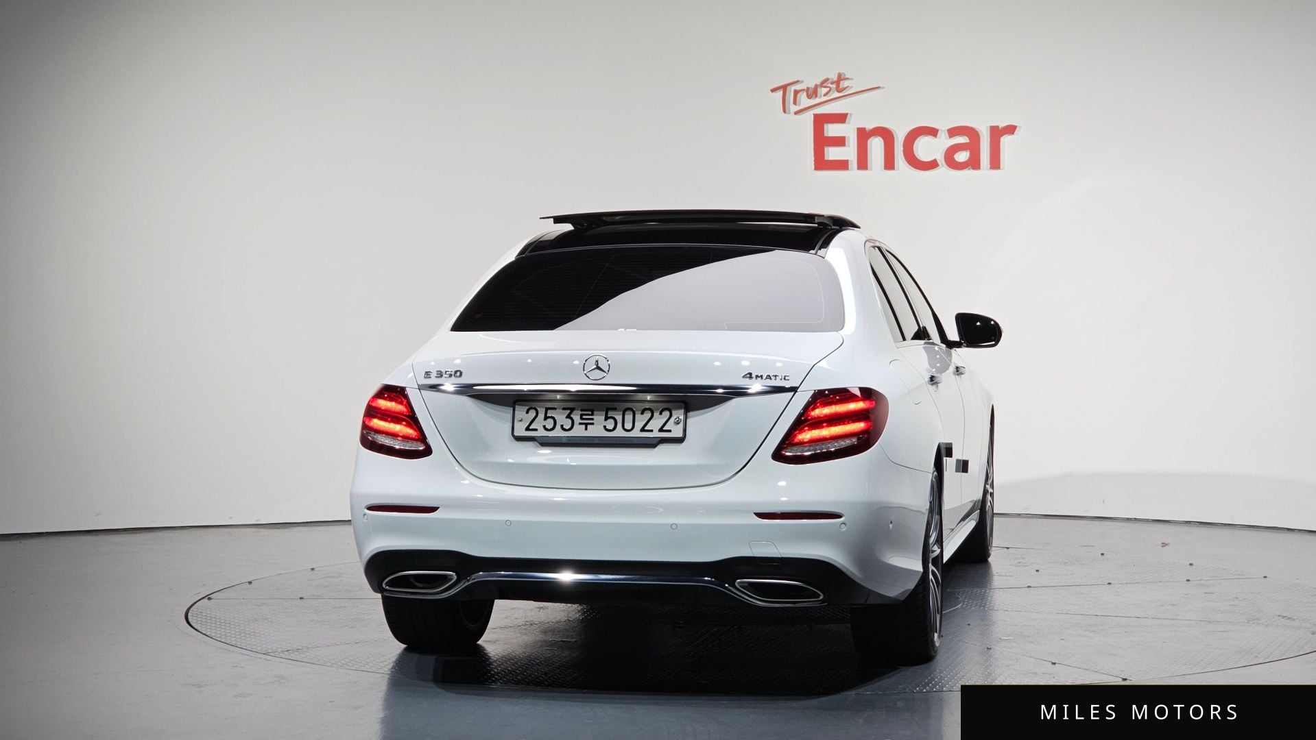 Mercedes-Benz E-Class W213 2020 — миниатюра 4
