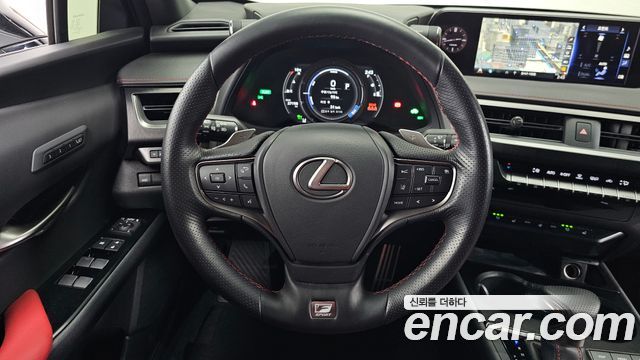 Лексус UX250h 2022 — миниатюра 13