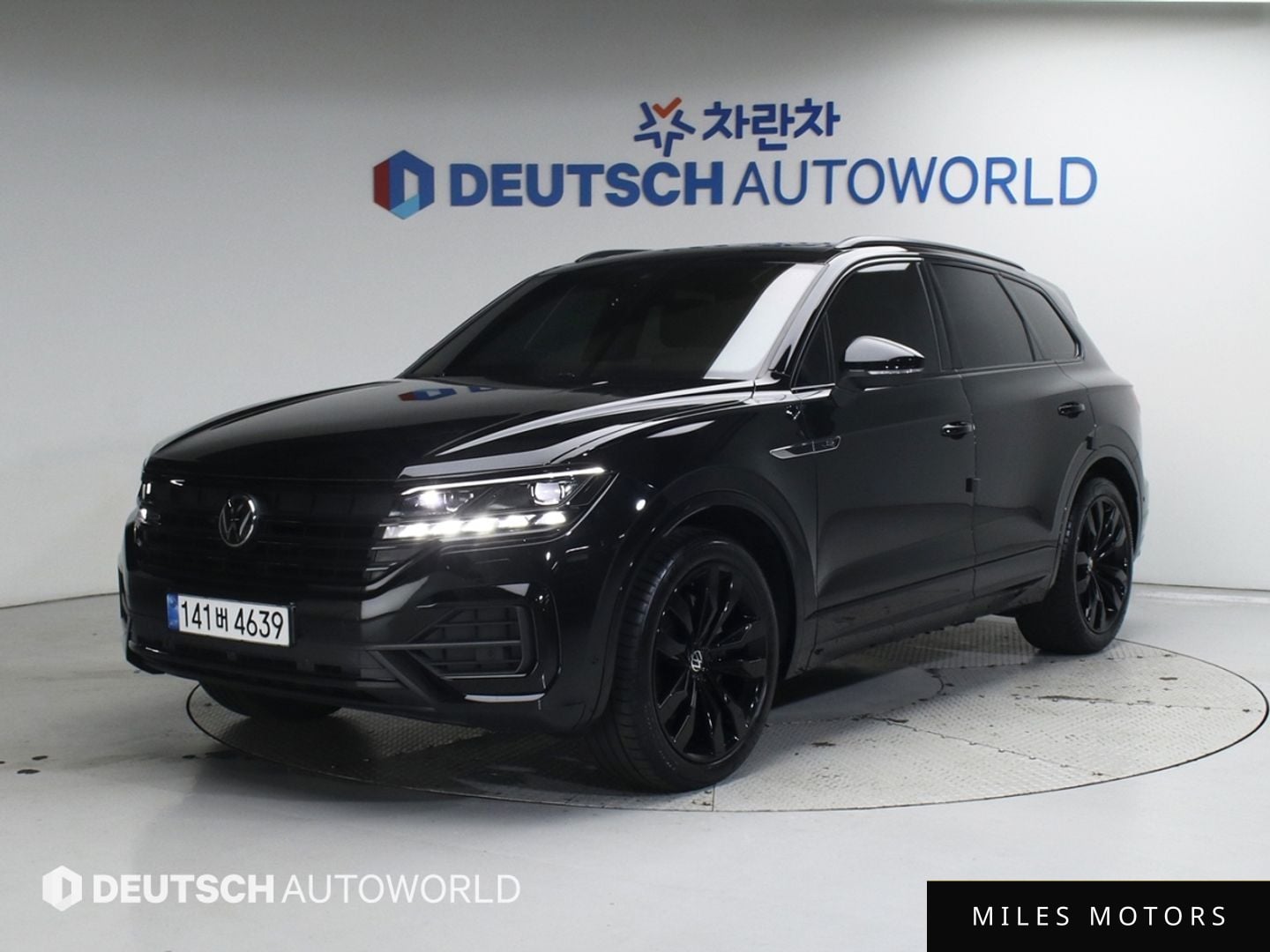 Volkswagen Touareg 2023 — фото 1 из 12