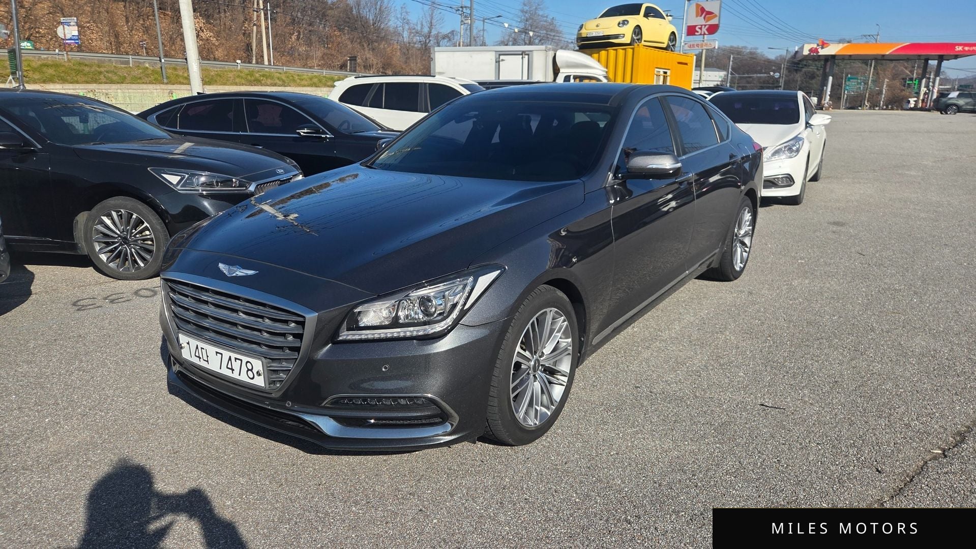 Genesis G80 2017 — фото 1 из 12