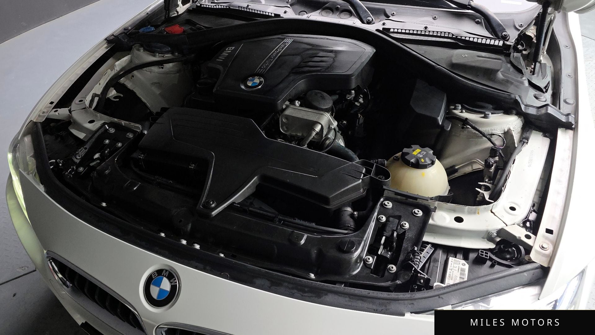 BMW 3 Series (F30) 2017 — миниатюра 6