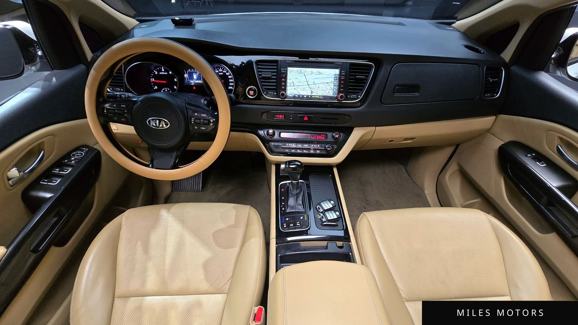 Kia Canival 2015 — миниатюра 7
