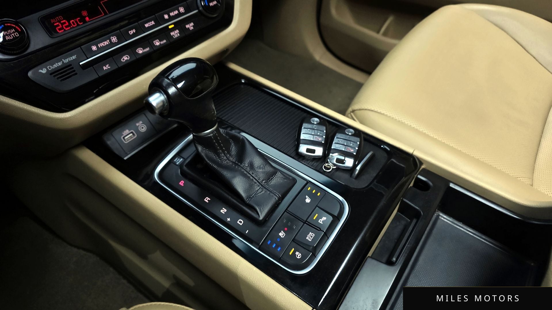 Kia Canival 2015 — миниатюра 9