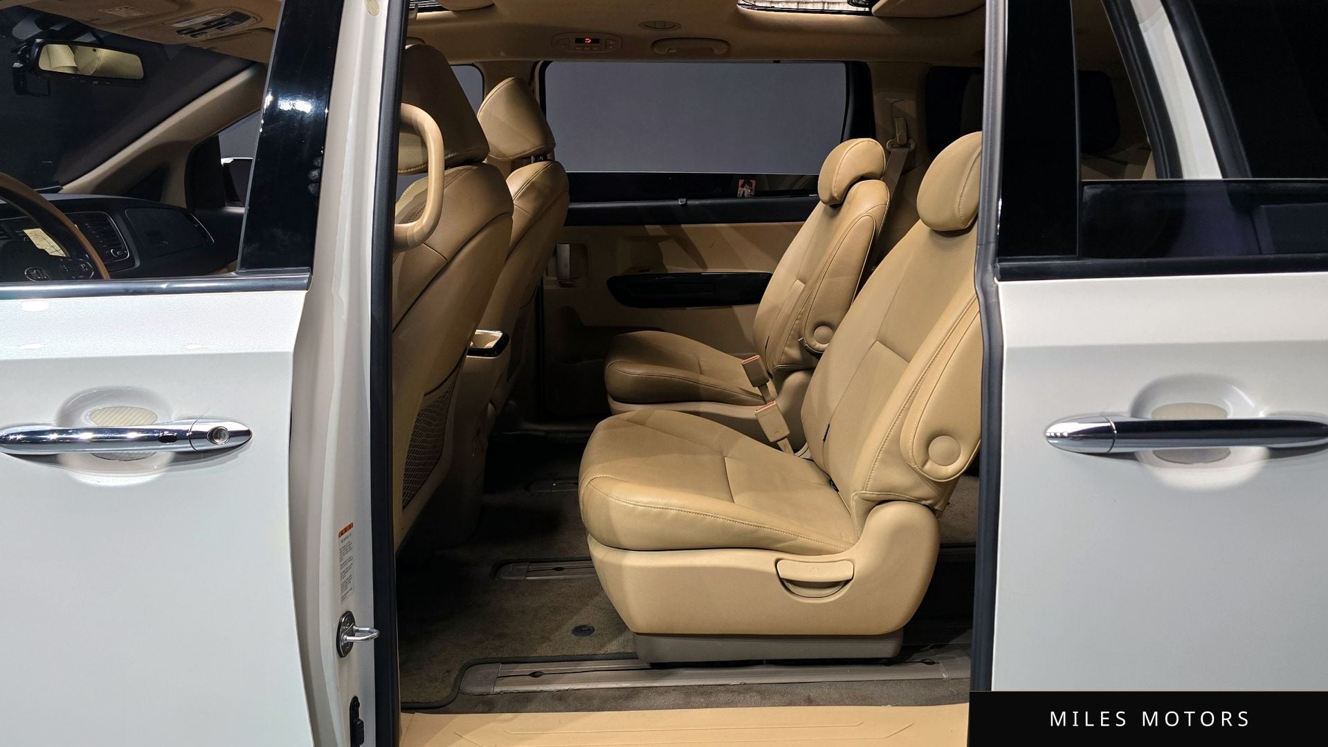 Kia Canival 2015 — миниатюра 12