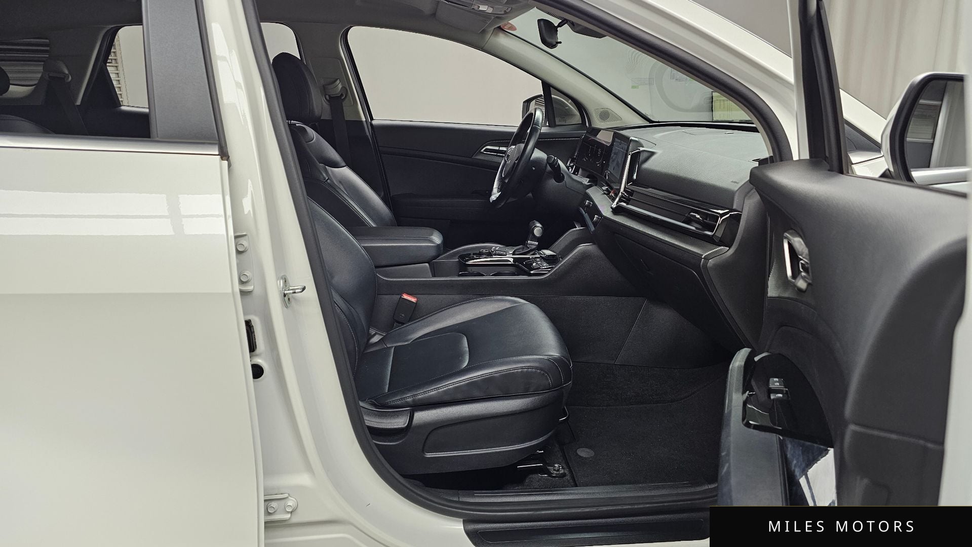 Kia Sportage 2022 — миниатюра 11