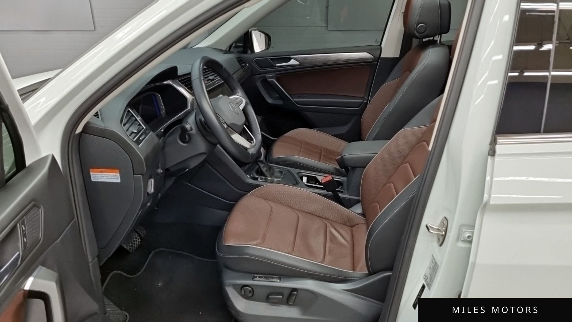 Volkswagen Tiguan 2023 — миниатюра 10