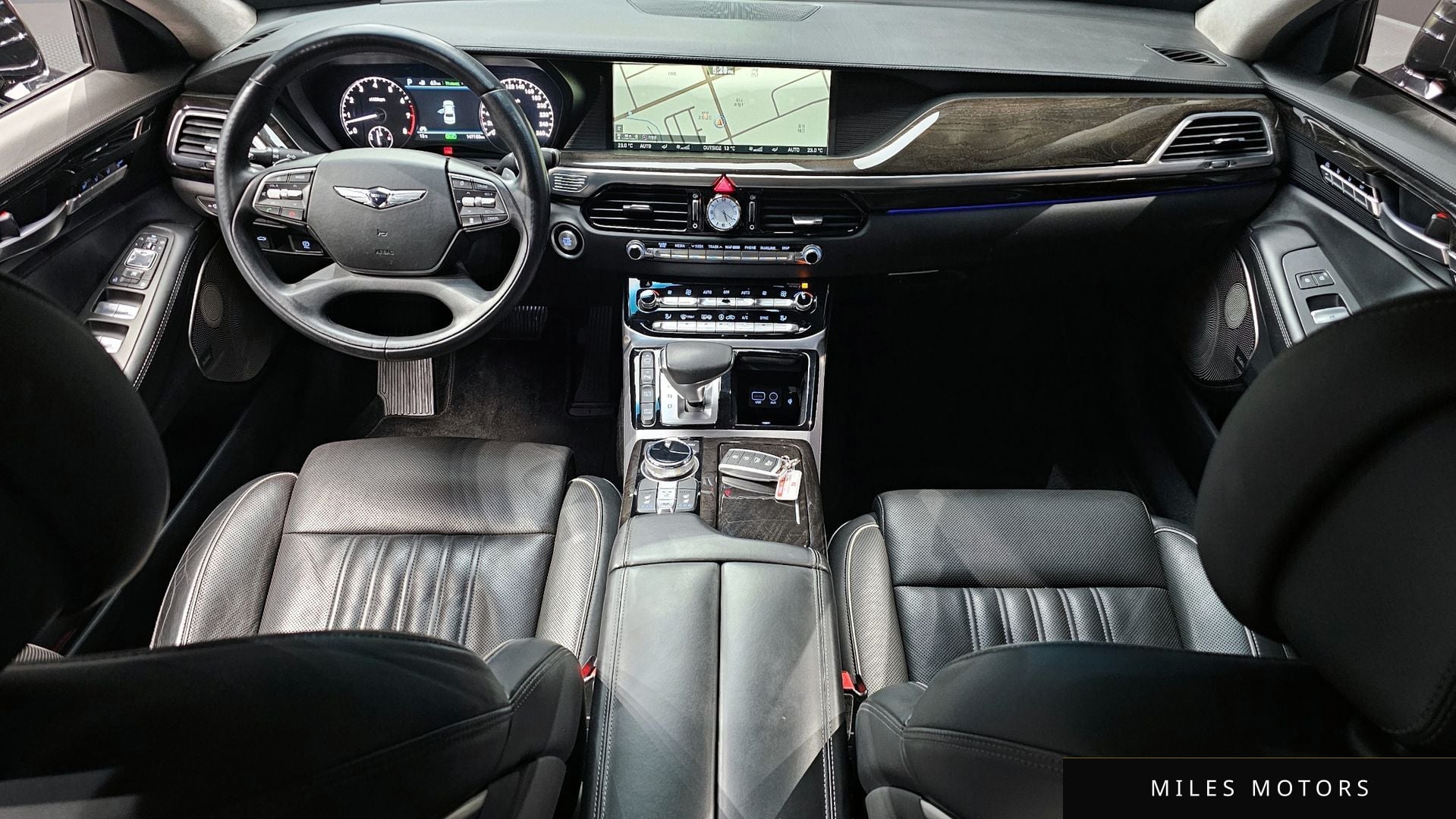 Genesis EQ900 2016 — миниатюра 7
