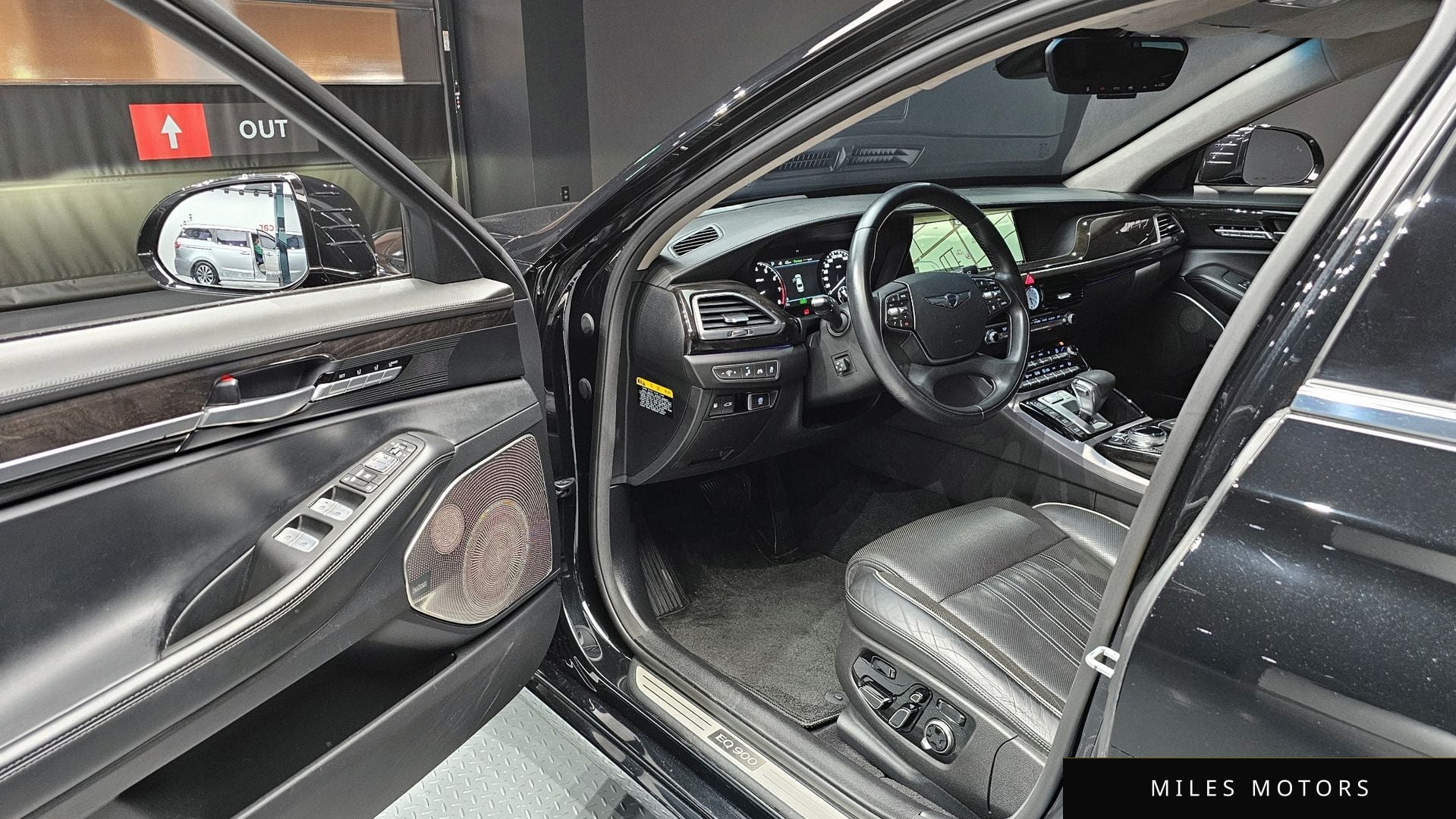 Genesis EQ900 2016 — миниатюра 11