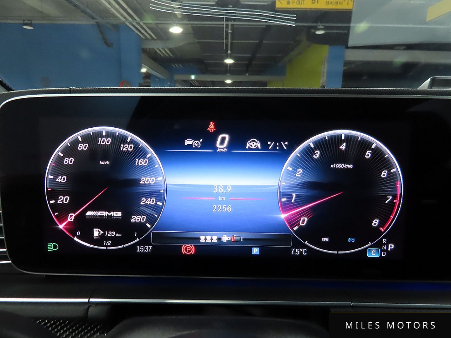 Mercedes-Benz GLE-Class W167 2024 — миниатюра 8