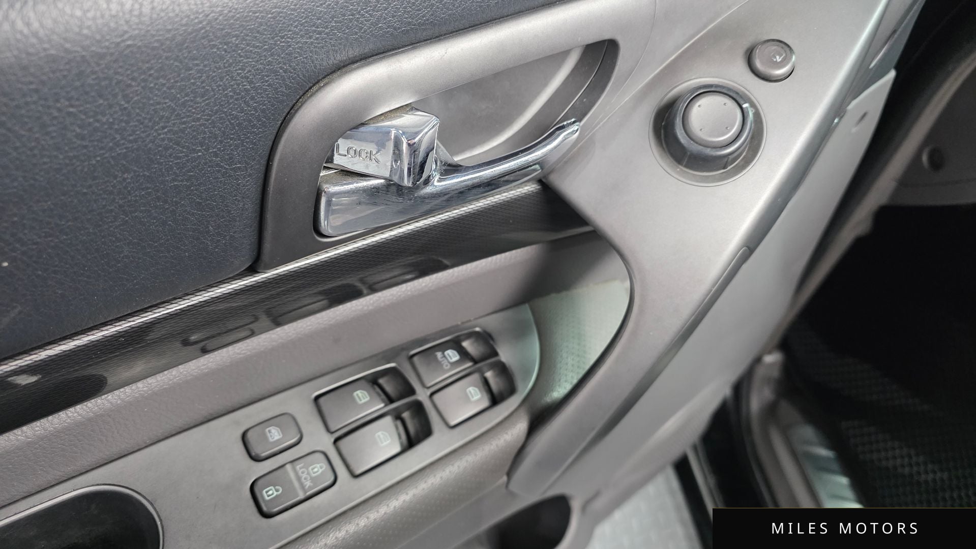 KG Mobility KORANDO 2014 — миниатюра 12
