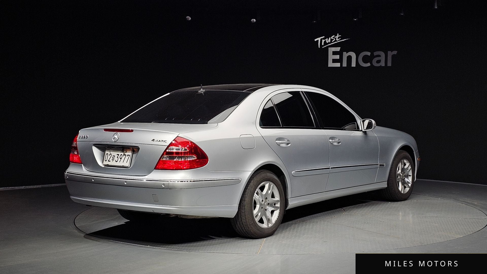 Mercedes-Benz E-Class W211 2005 — миниатюра 2