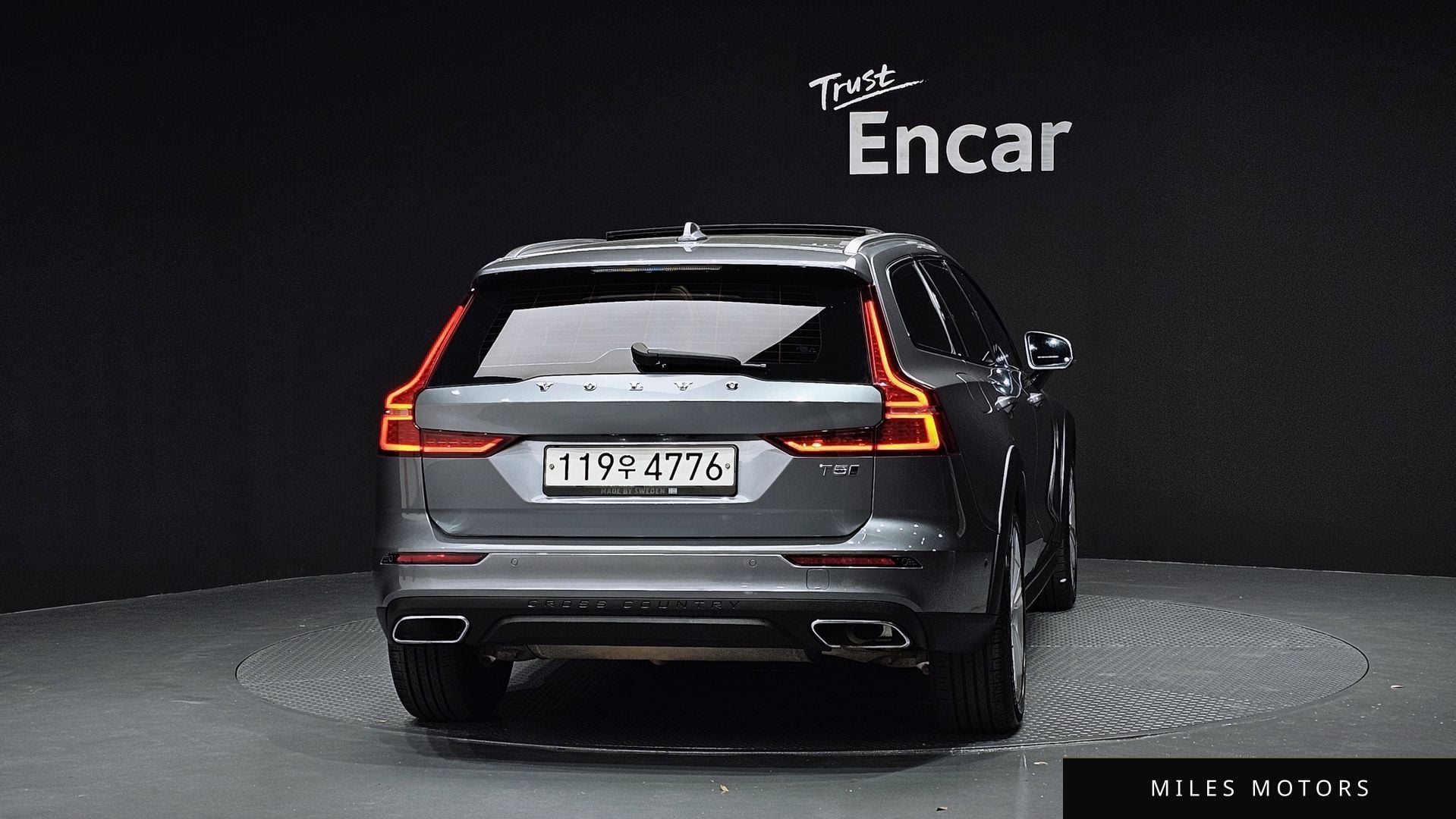 Volvo V60 2020 — миниатюра 4