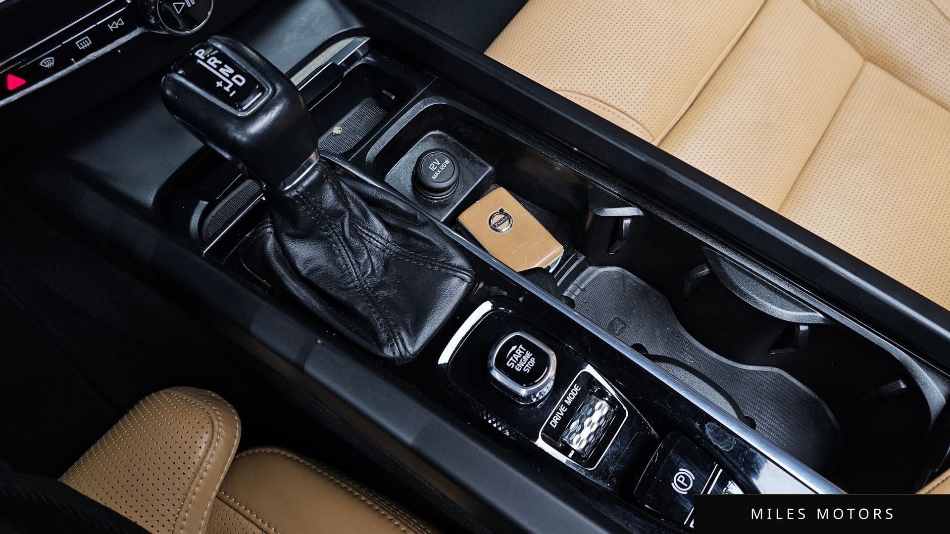 Volvo V60 2020 — миниатюра 9