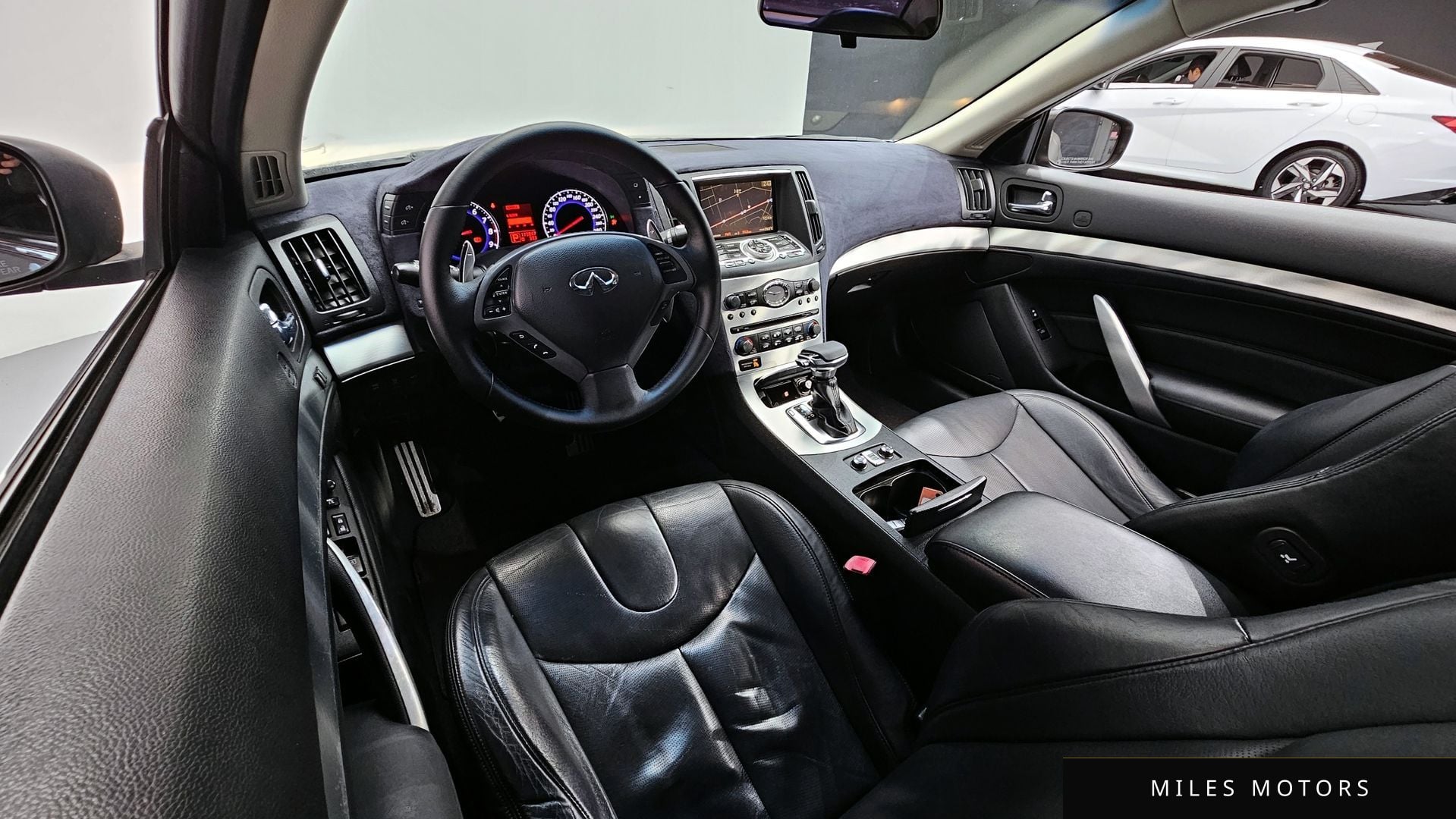 Infiniti G37 2009 — миниатюра 7