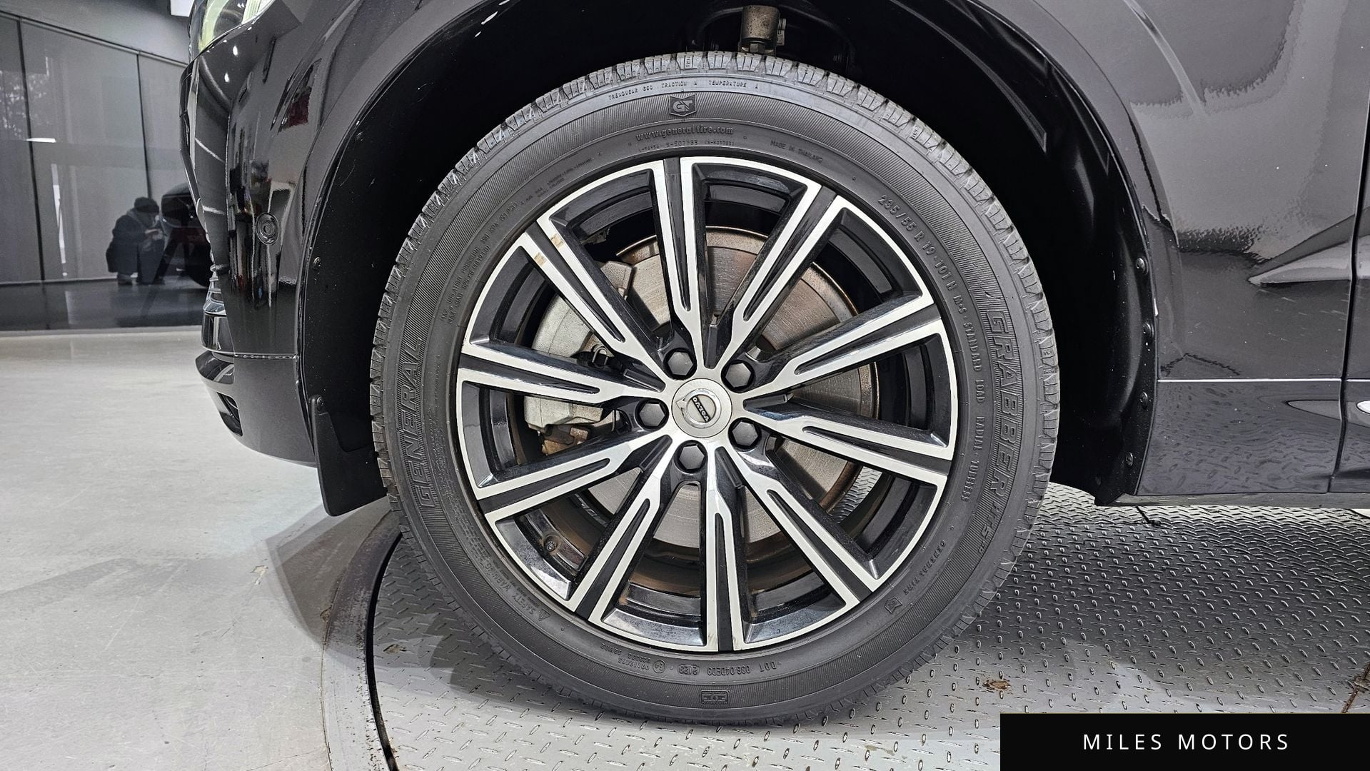 Volvo XC60 2021 — миниатюра 5