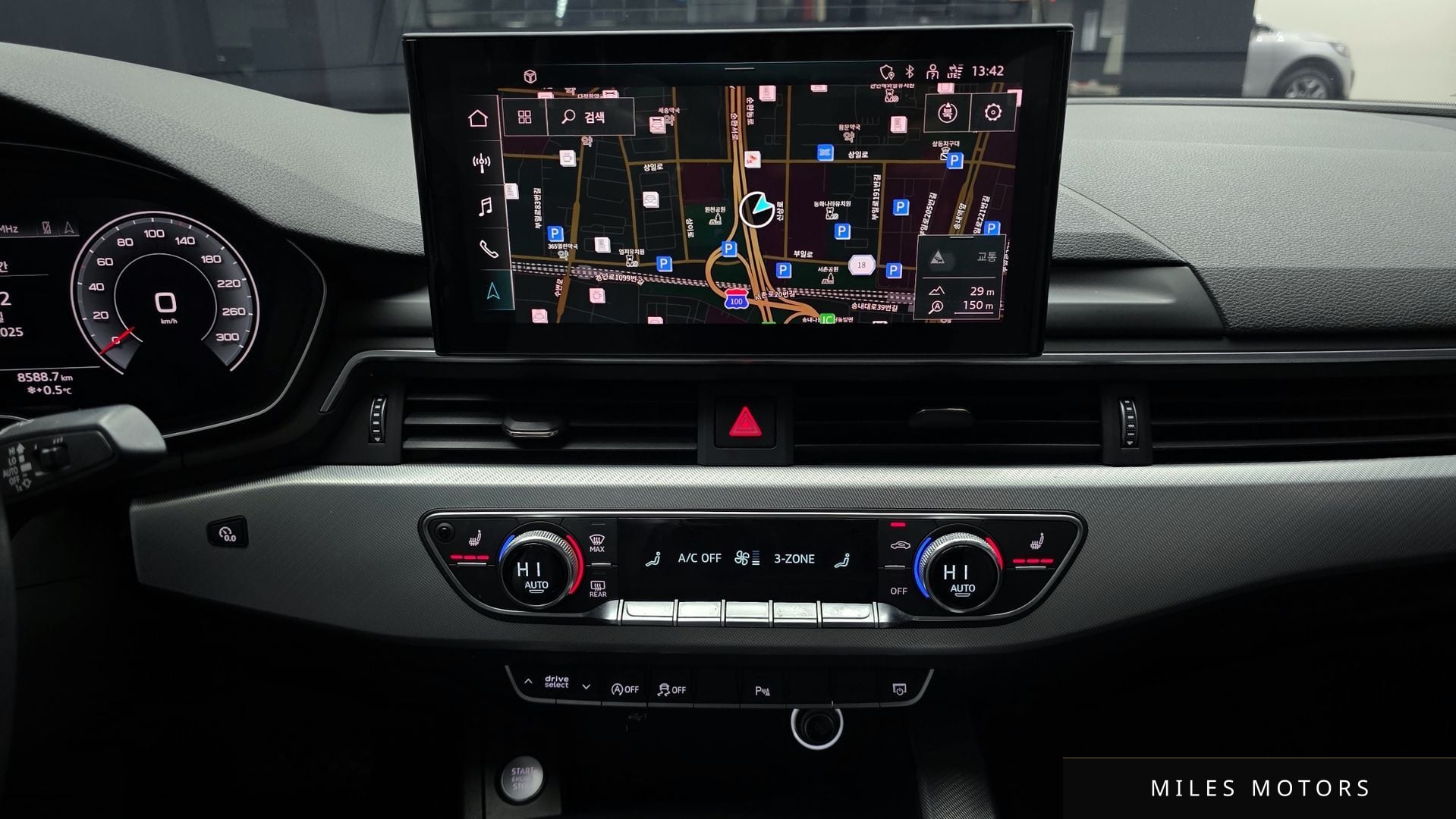 Audi A4 (B9) 2020 — миниатюра 15