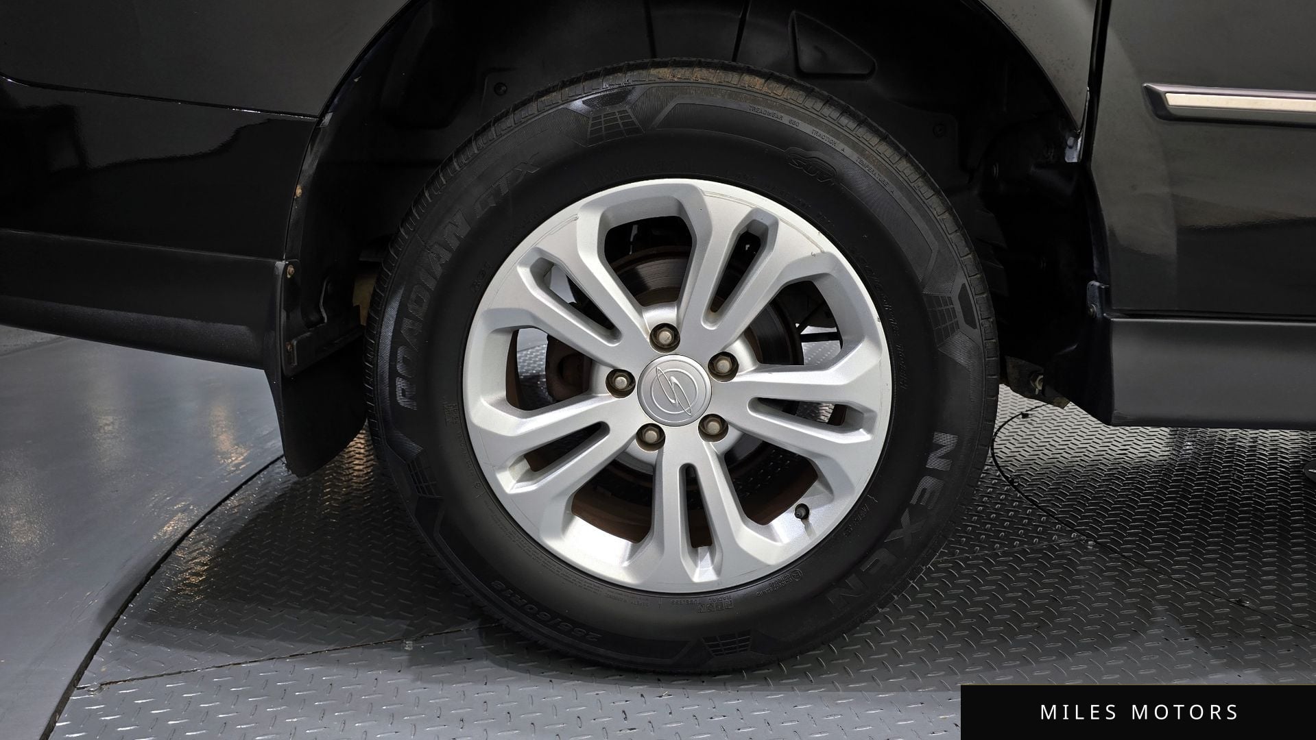 KG Mobility KORANDO 2015 — миниатюра 5