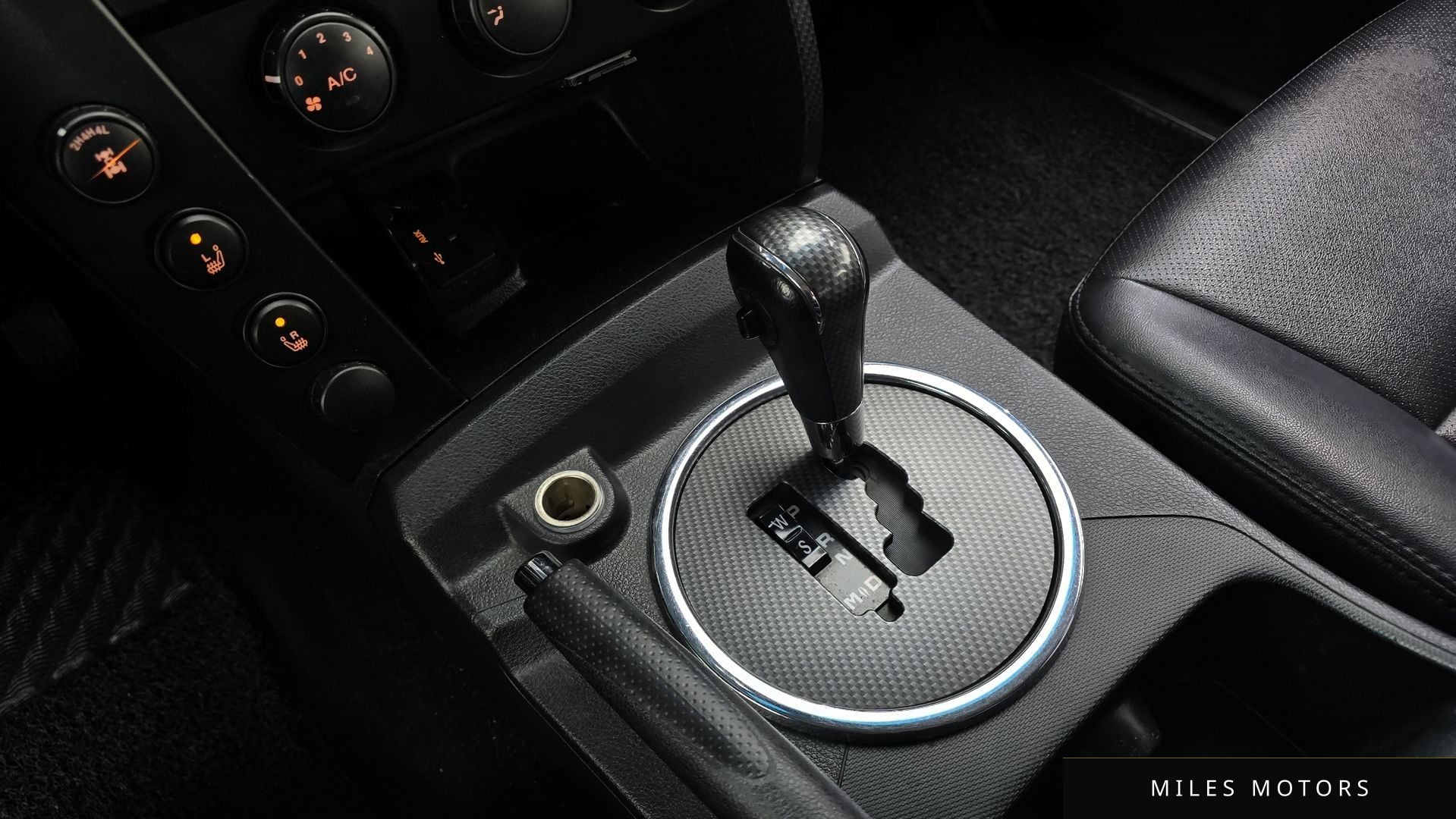 KG Mobility KORANDO 2015 — миниатюра 9