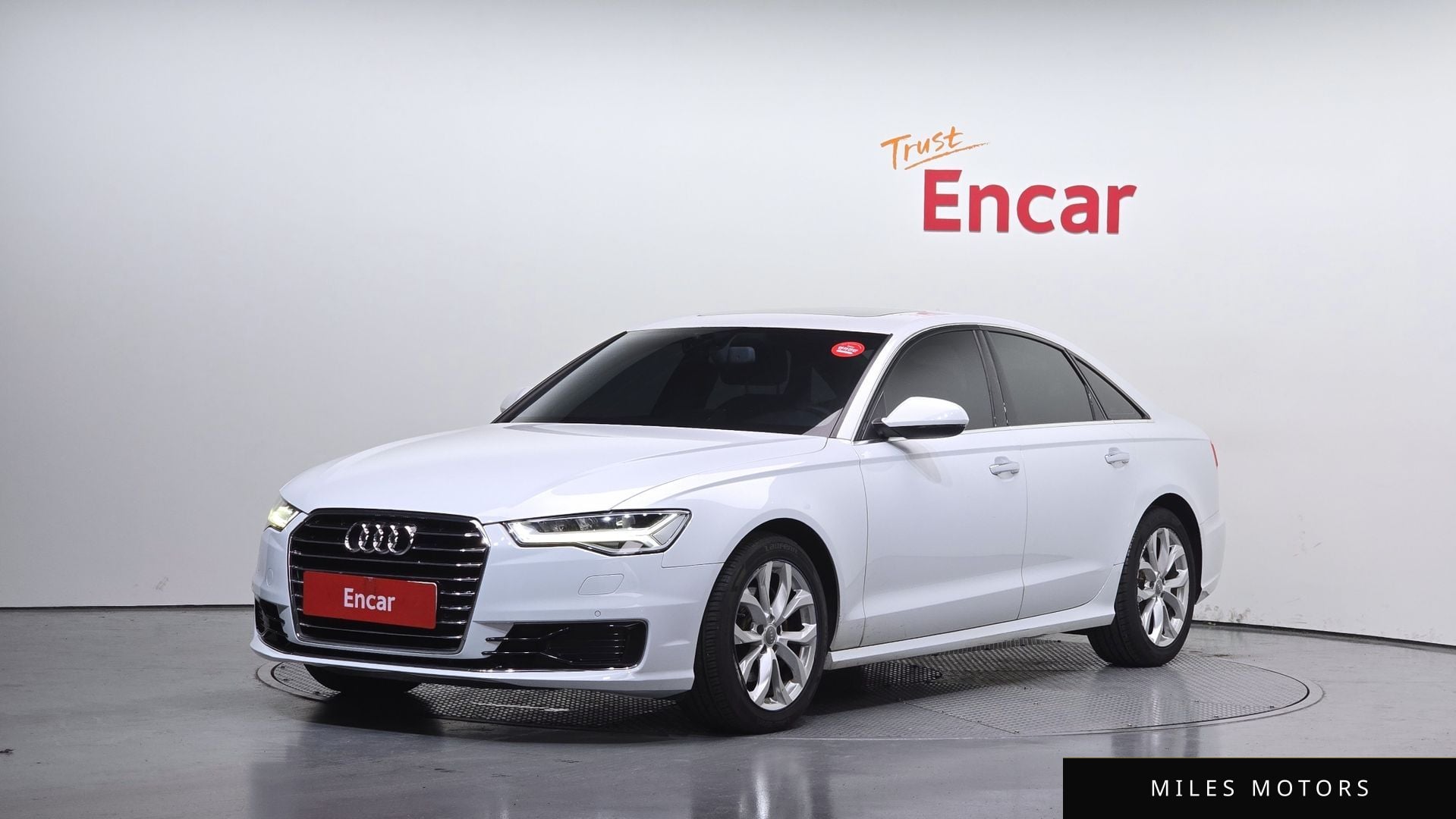 Audi A6 2016 — фото 1 из 12