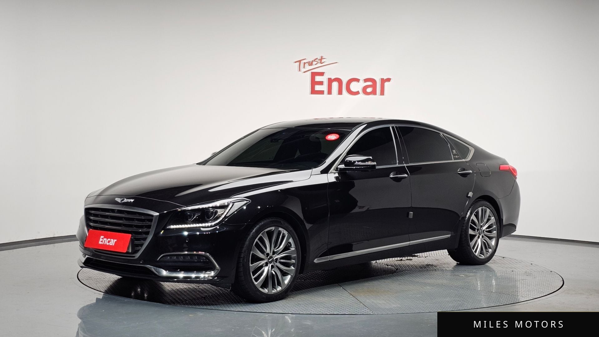 Genesis G80 2018 — фото 1 из 12