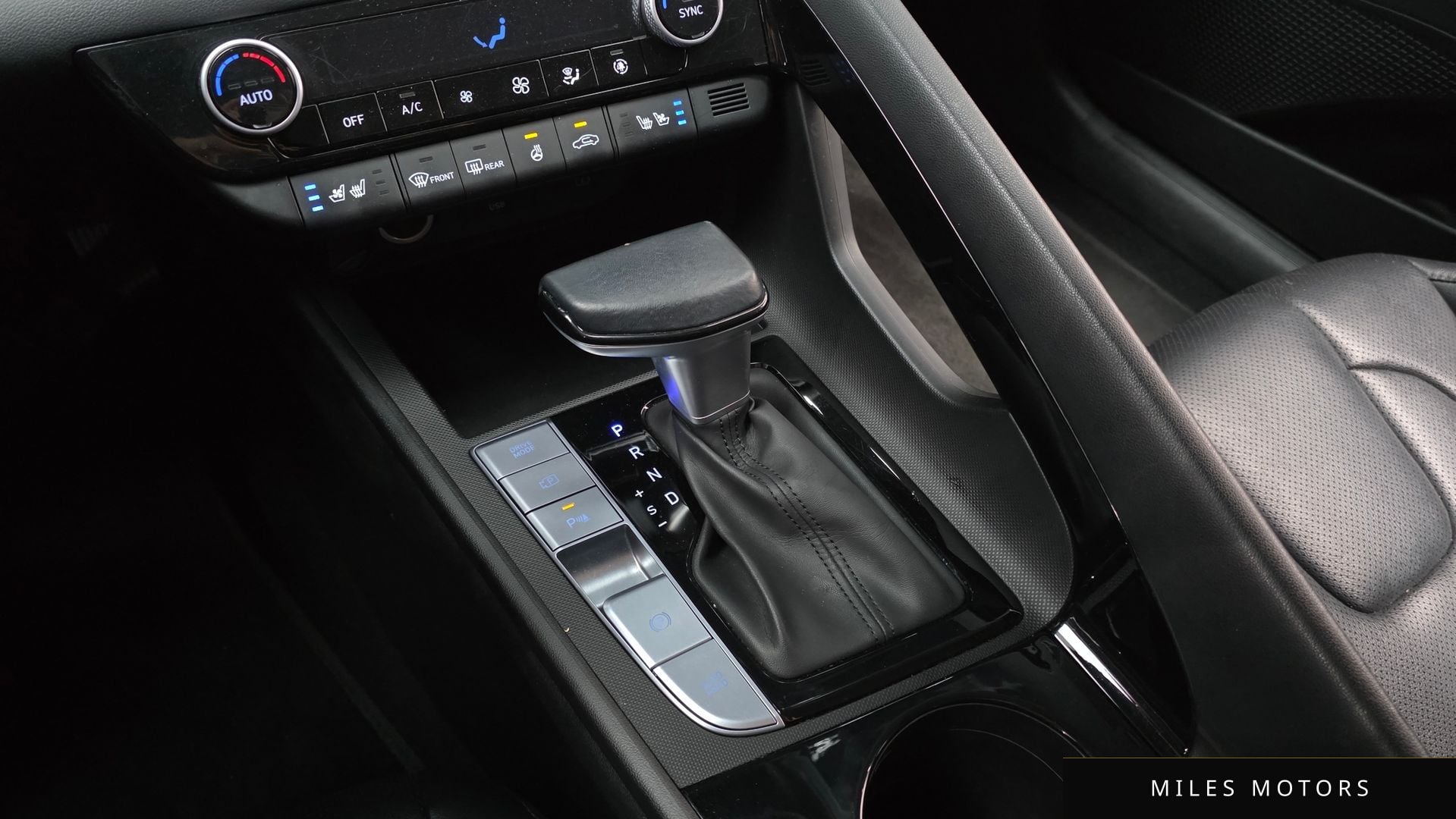 Hyundai AVANTE 2024 — миниатюра 9
