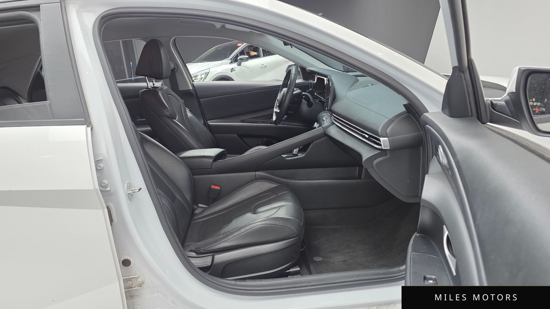 Hyundai AVANTE 2024 — миниатюра 10