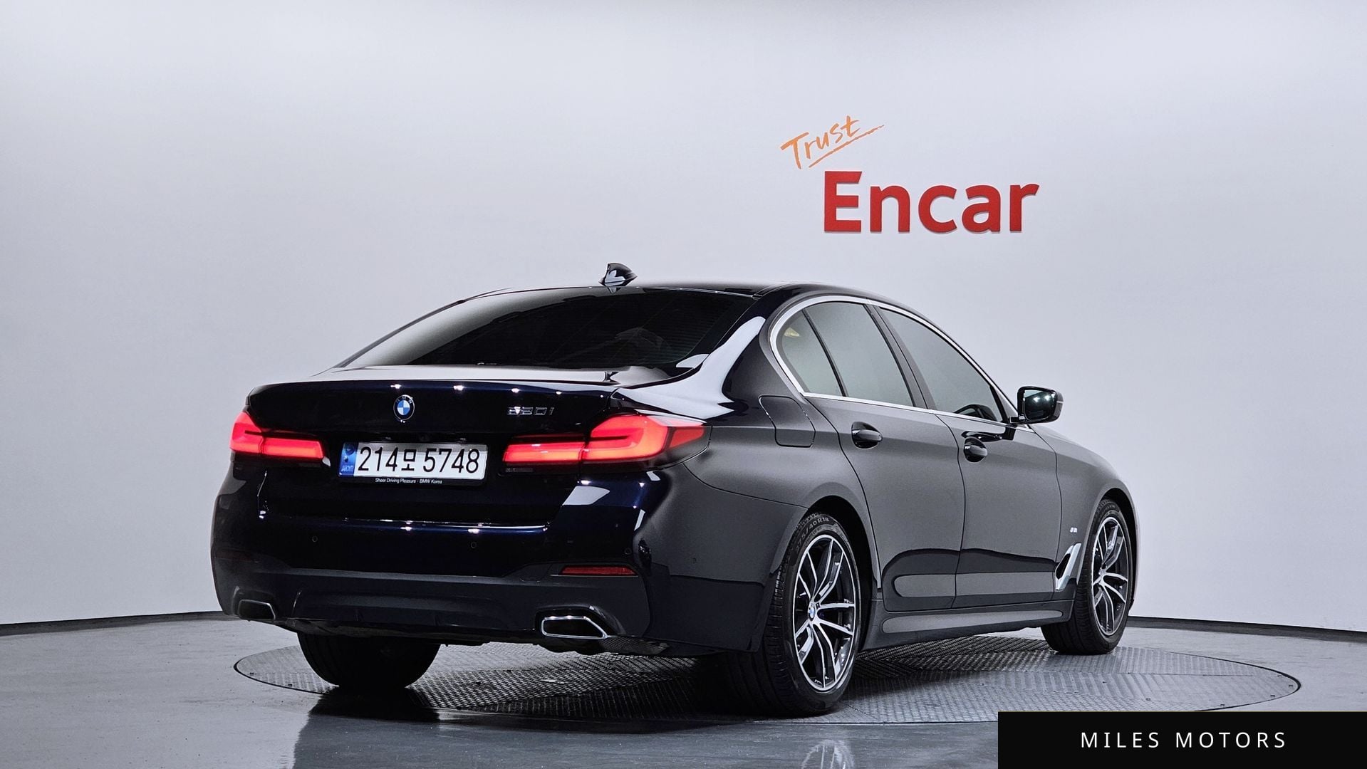 BMW 5시리즈 (G30) 2023 — миниатюра 2