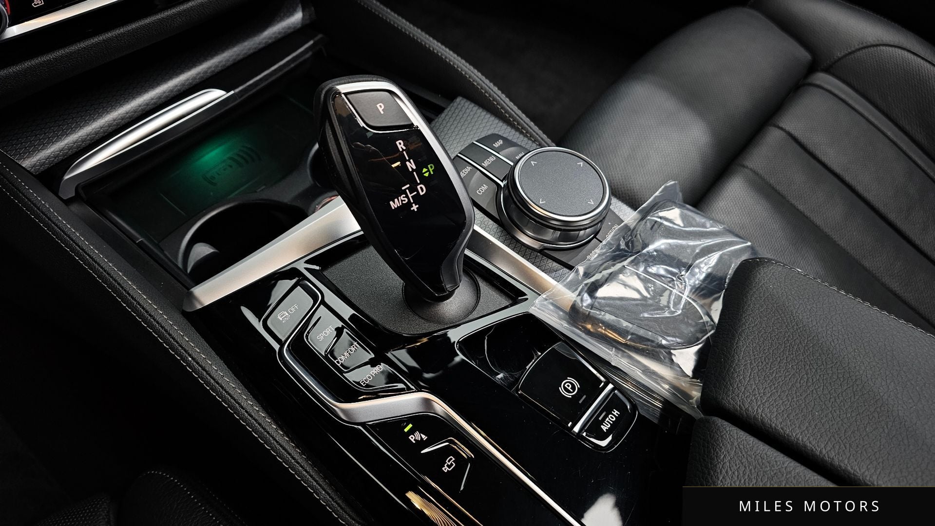 BMW 5시리즈 (G30) 2023 — миниатюра 9