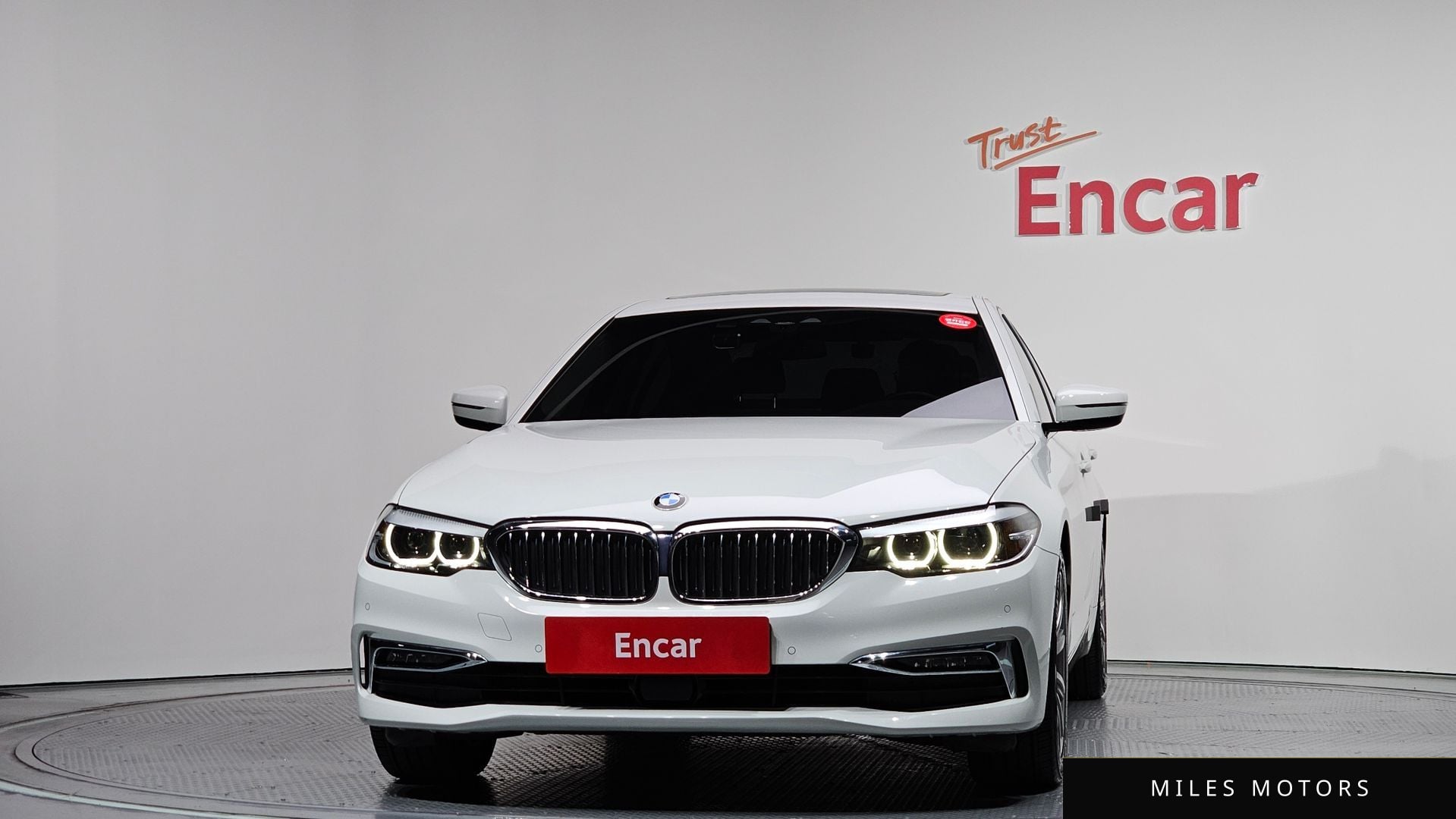 BMW 5시리즈 (G30) 2019 — миниатюра 3