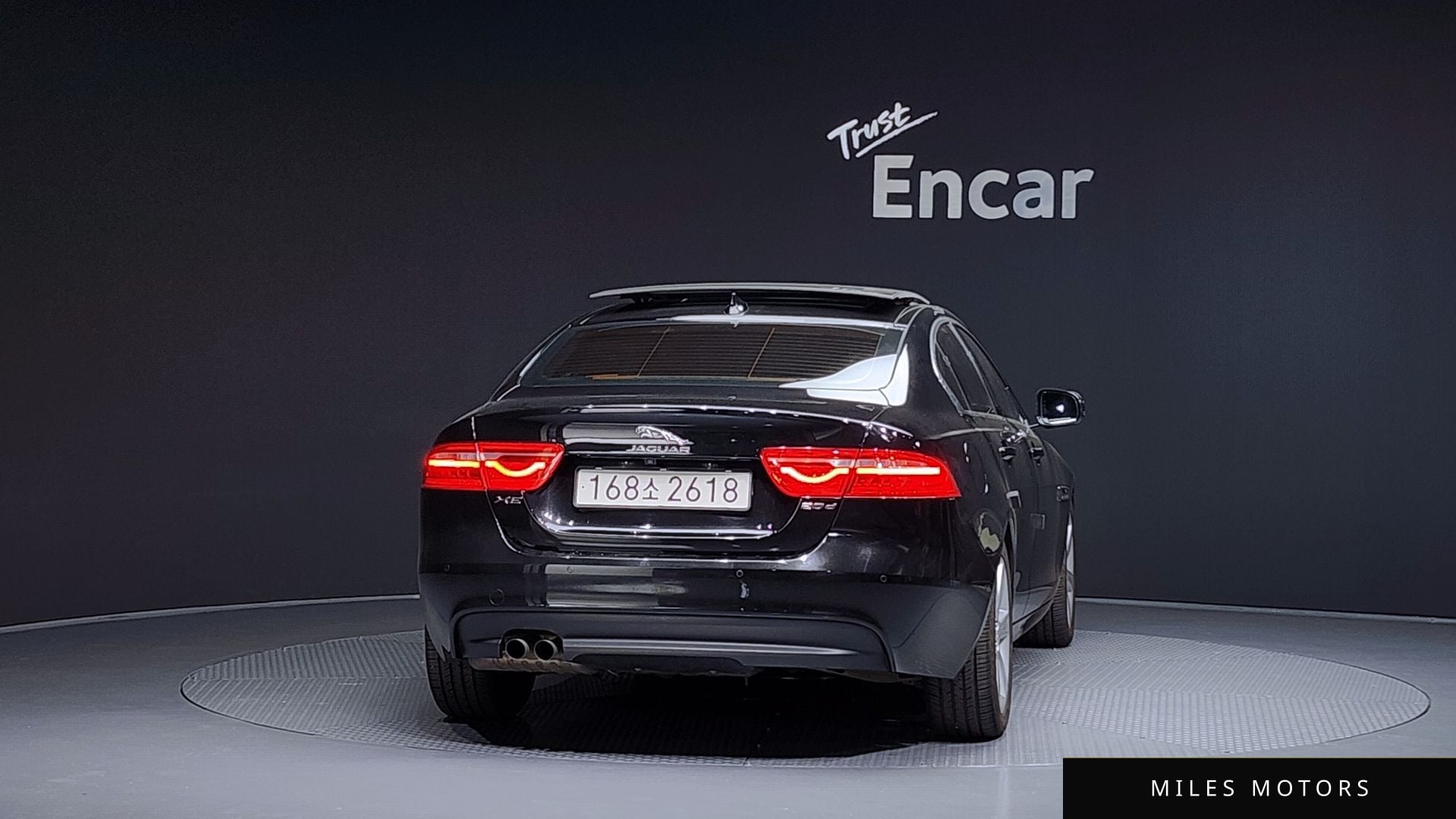 Jaguar XE 2016 — миниатюра 4