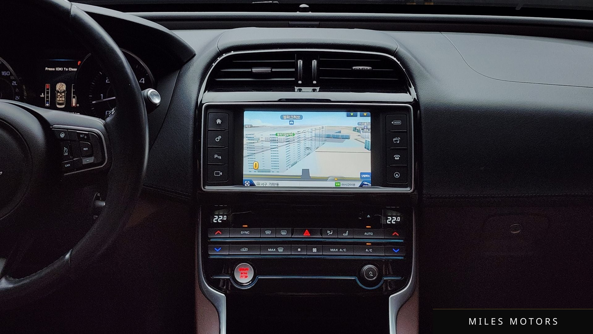 Jaguar XE 2016 — миниатюра 14