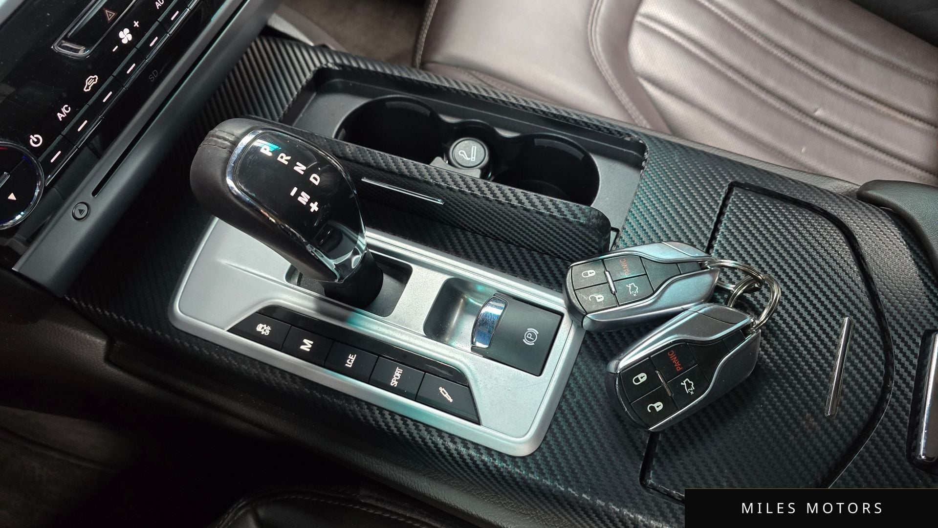 Maserati Quattroporte 2016 — миниатюра 9