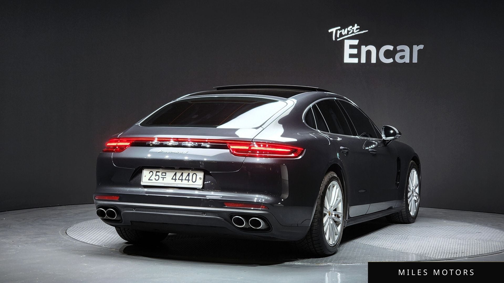 Porsche 파나메라 (971) 2018 — миниатюра 2
