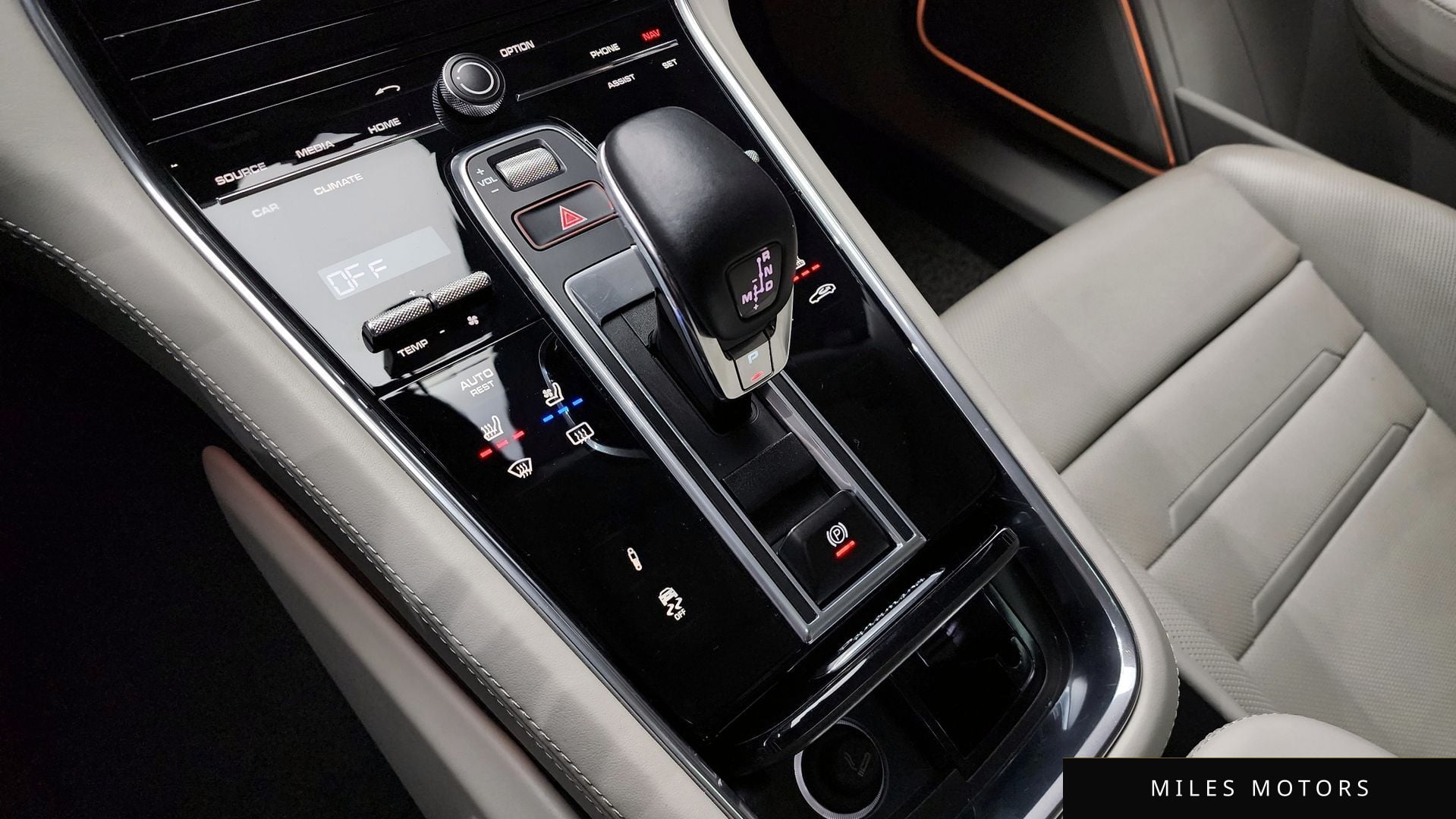 Porsche 파나메라 (971) 2018 — миниатюра 8