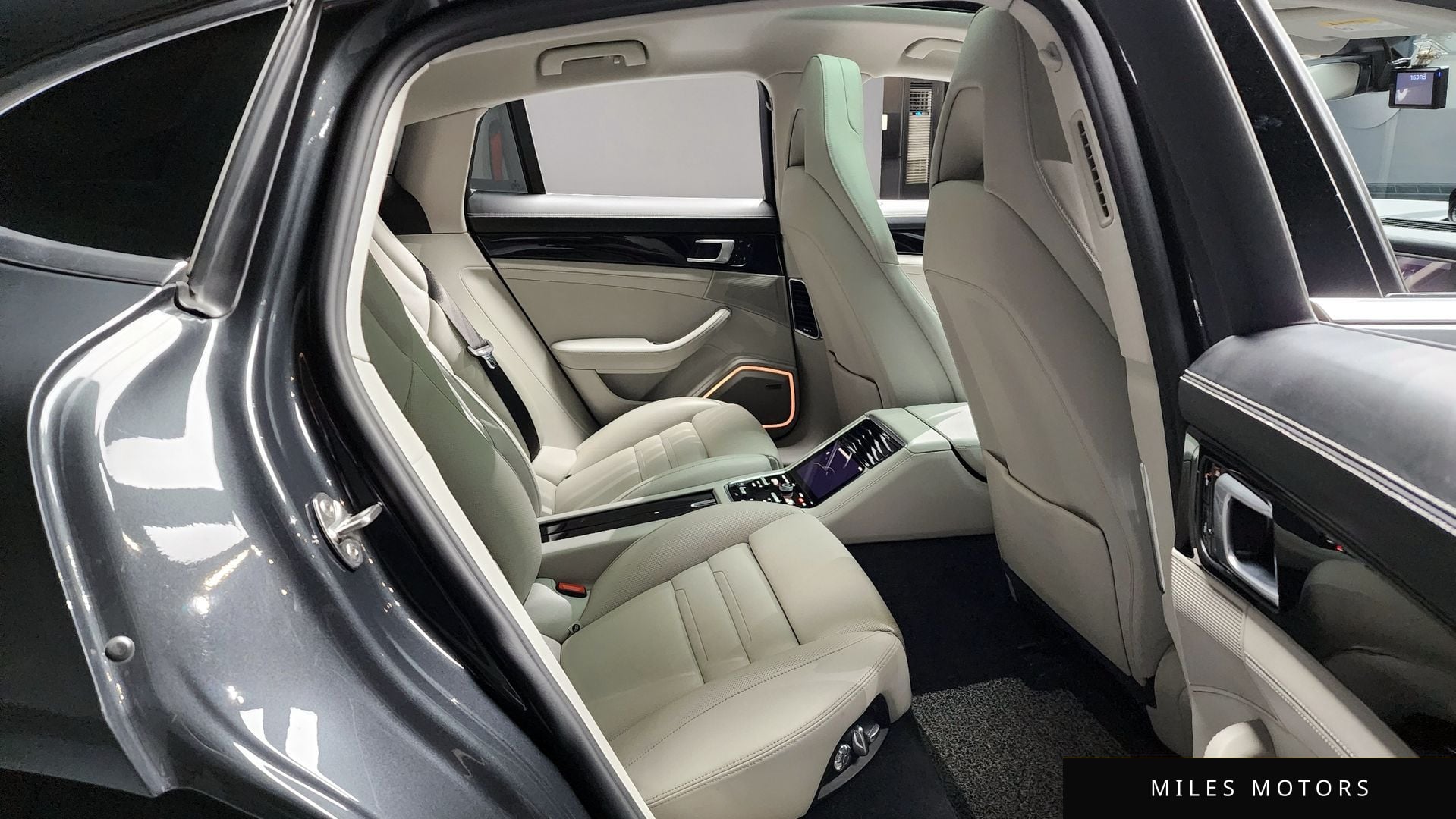 Porsche 파나메라 (971) 2018 — миниатюра 11