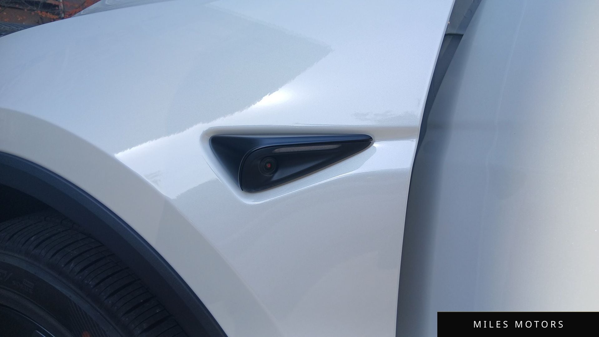 Tesla Model Y 2025 — миниатюра 17