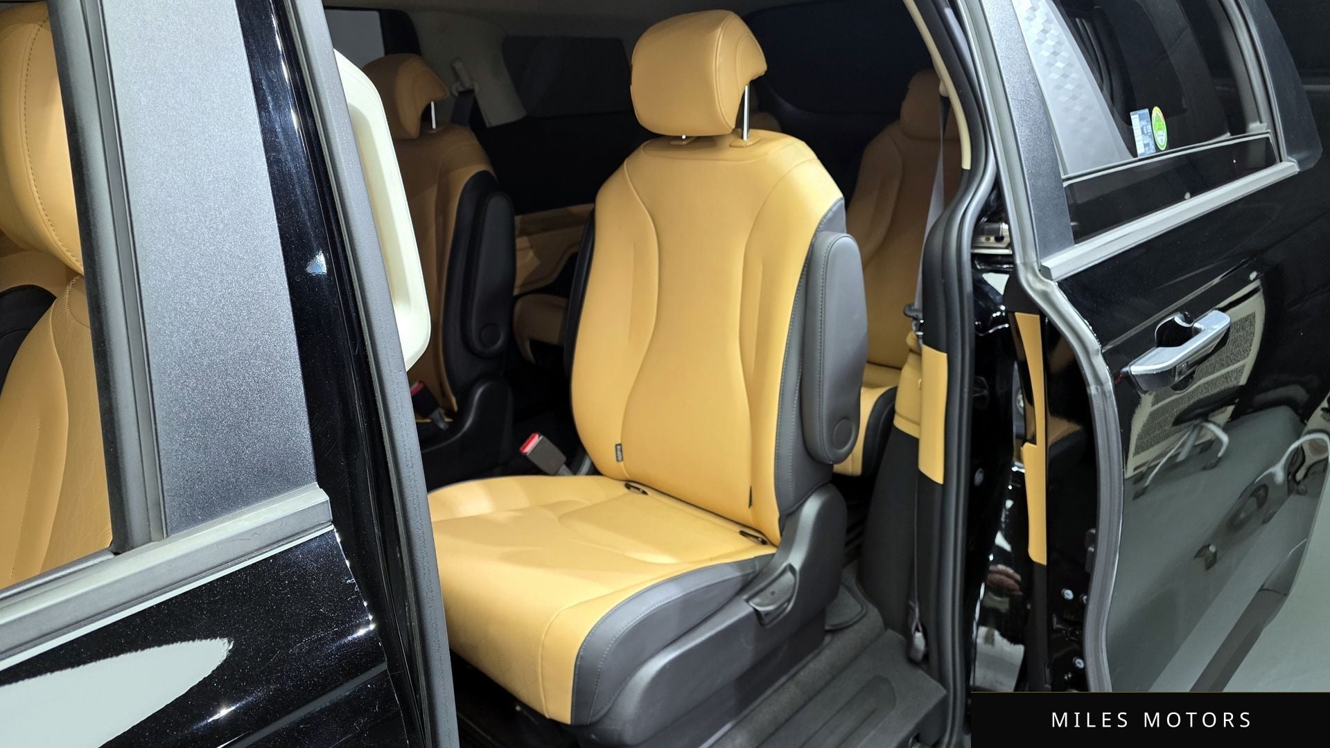 Kia Carnival 2022 — миниатюра 11
