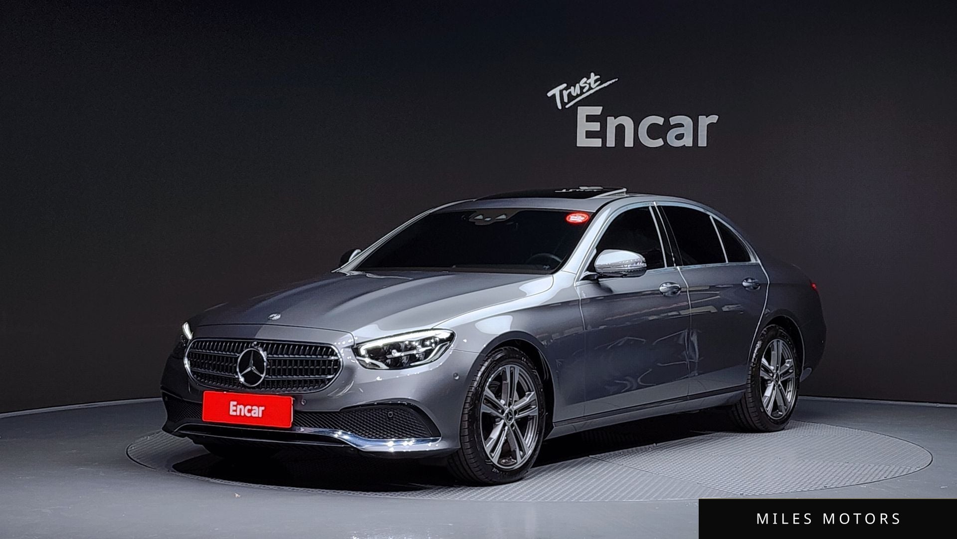 Mercedes-Benz E-Class W213 2023 — фото 1 из 12