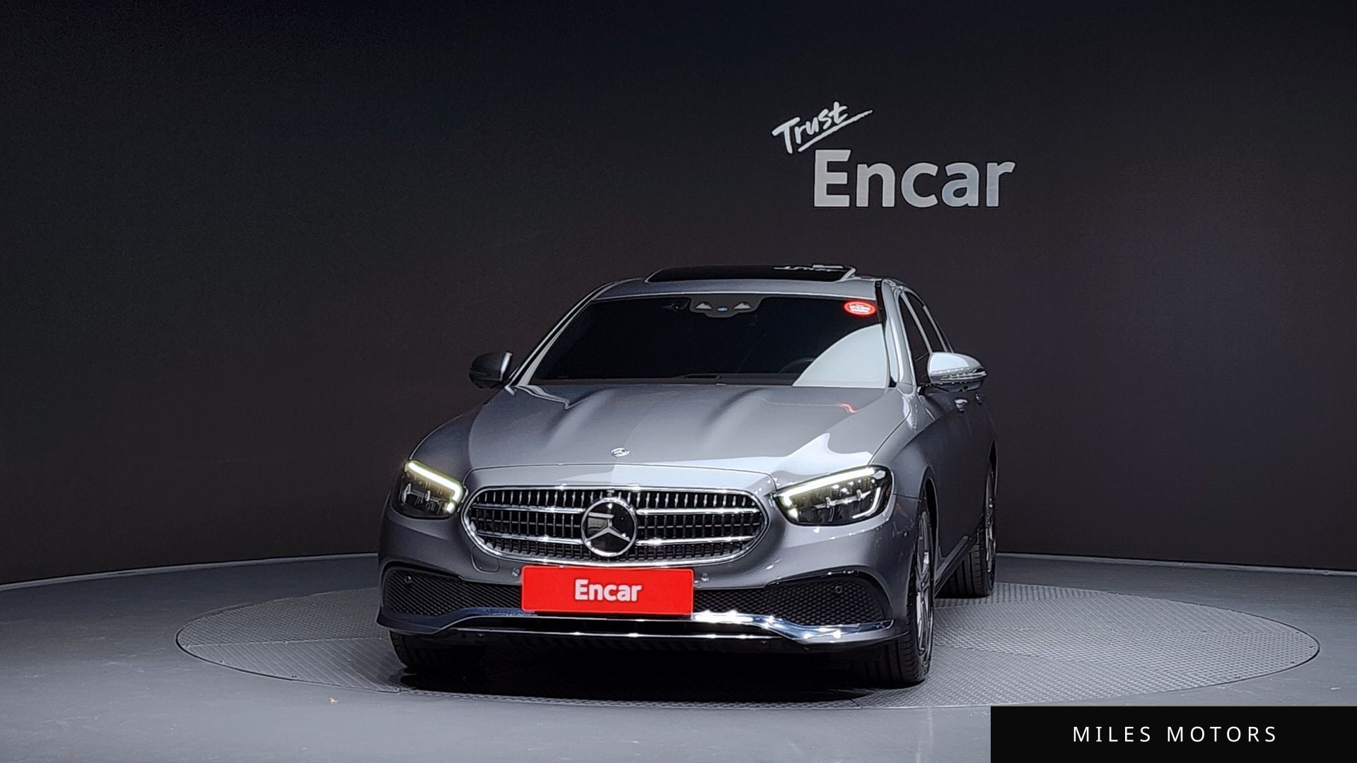 Mercedes-Benz E-Class W213 2023 — миниатюра 3