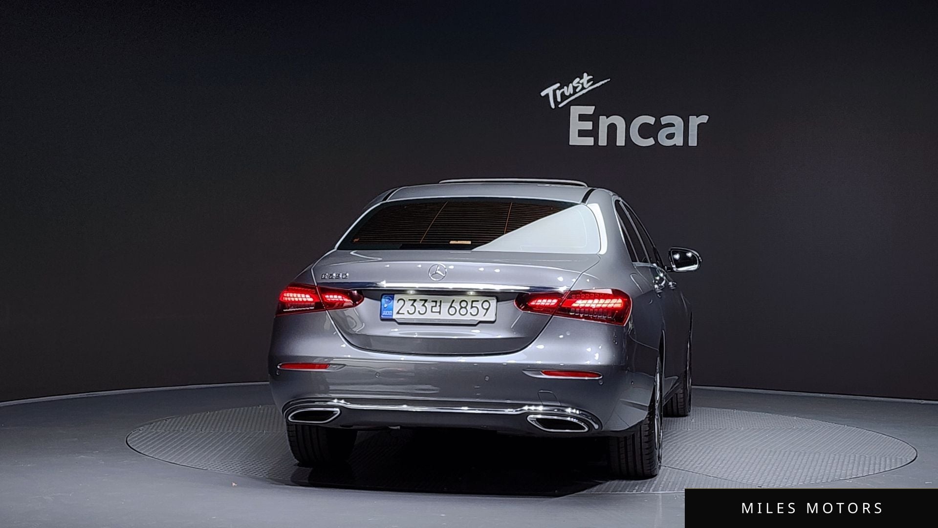Mercedes-Benz E-Class W213 2023 — миниатюра 4