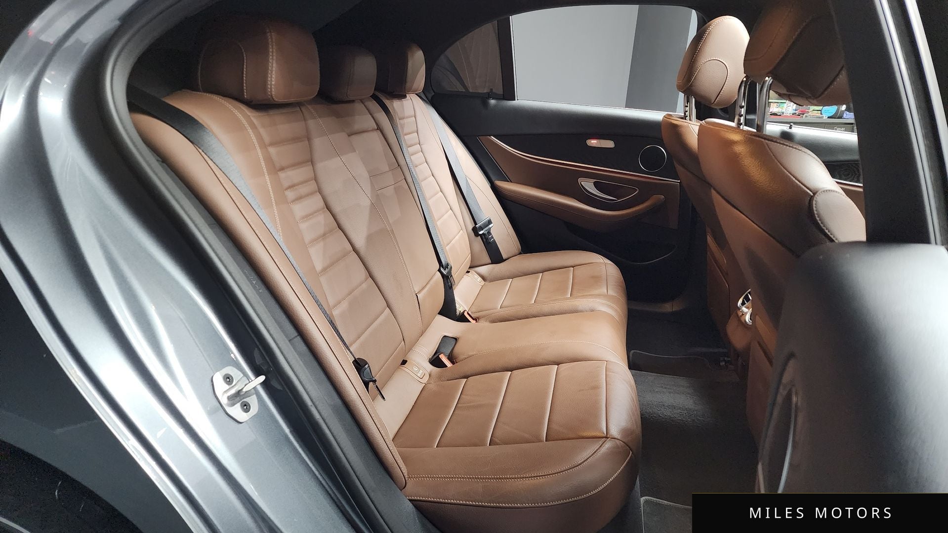 Mercedes-Benz E-Class W213 2023 — миниатюра 12