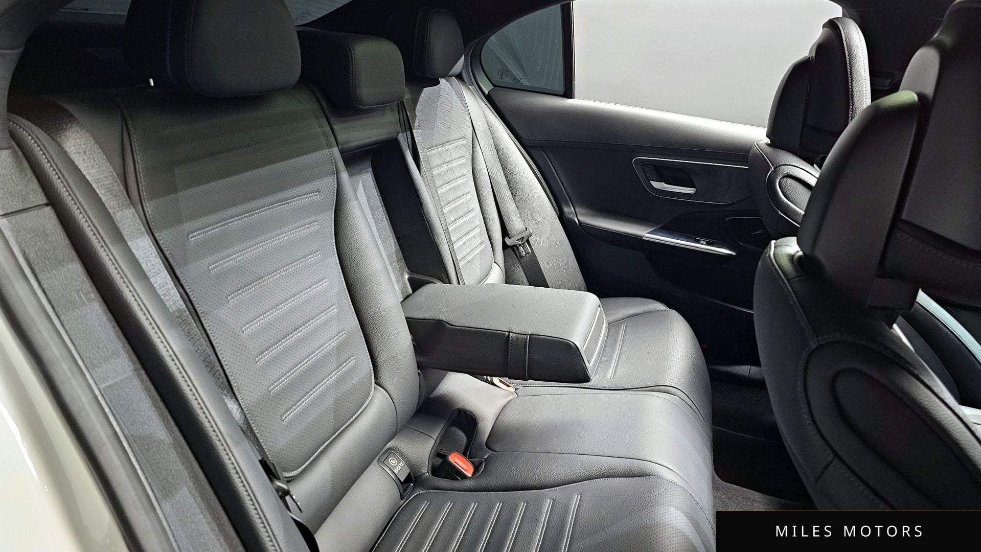 Mercedes-Benz C-Class W206 2022 — миниатюра 12