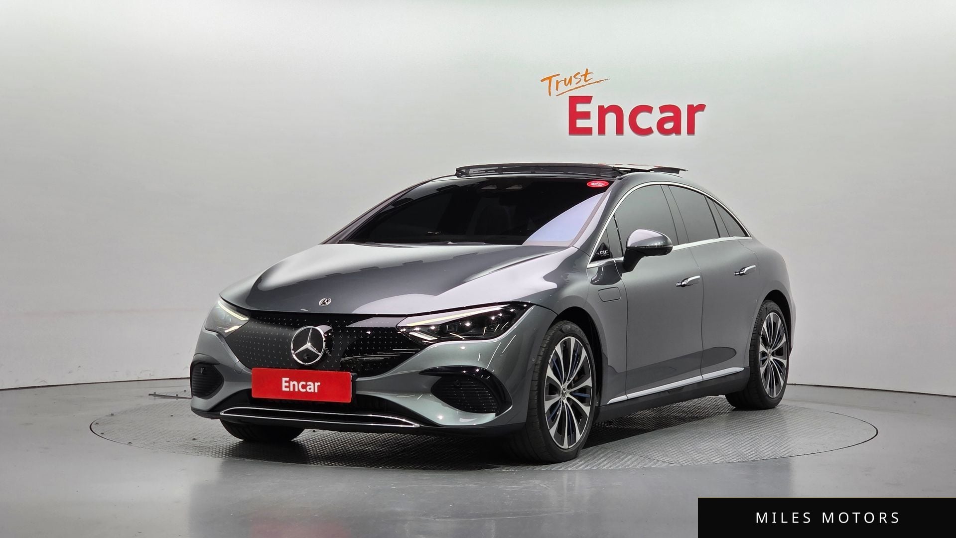 Mercedes-Benz EQE V295 2022 — фото 1 из 12