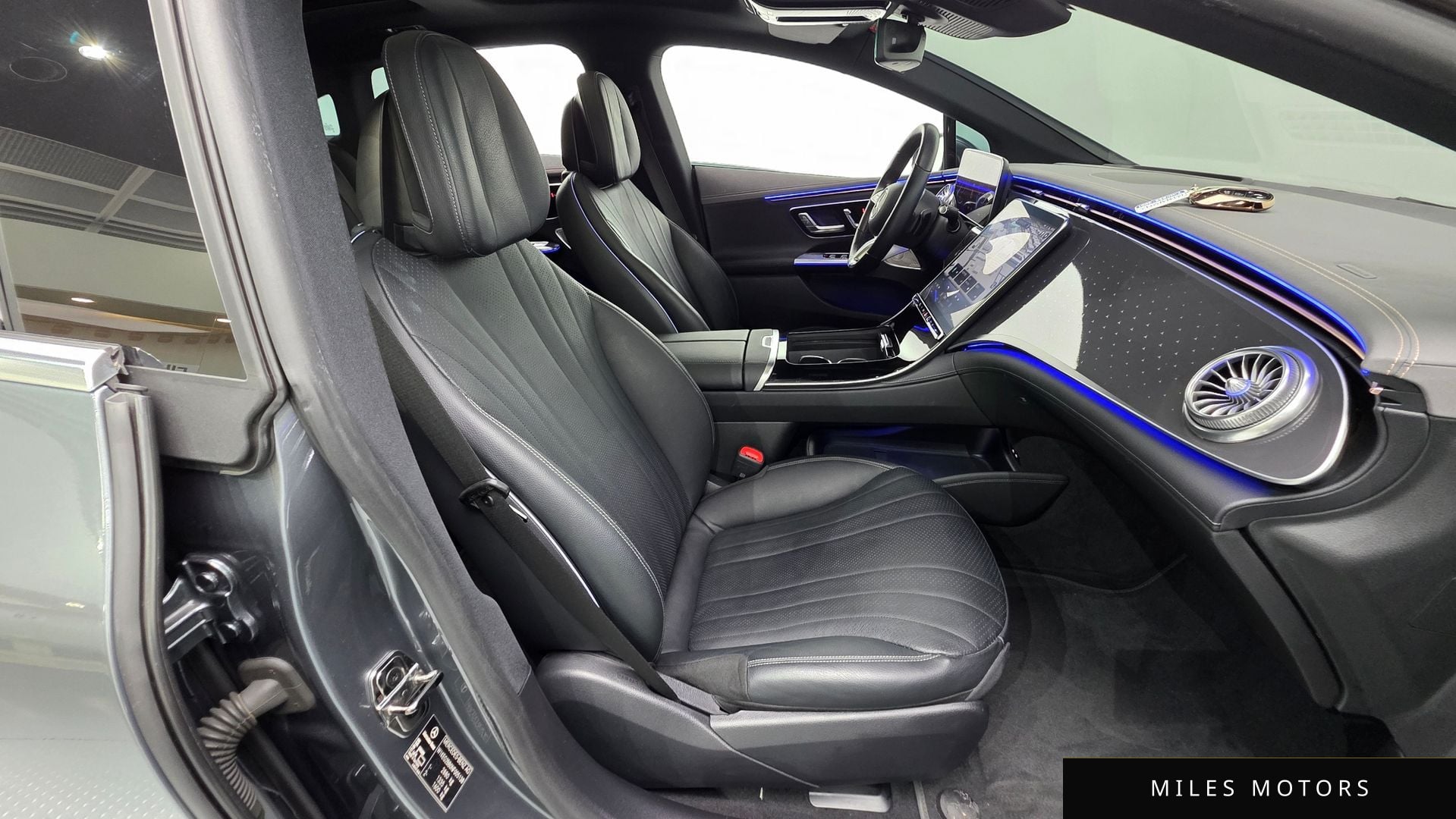 Mercedes-Benz EQE V295 2022 — миниатюра 10