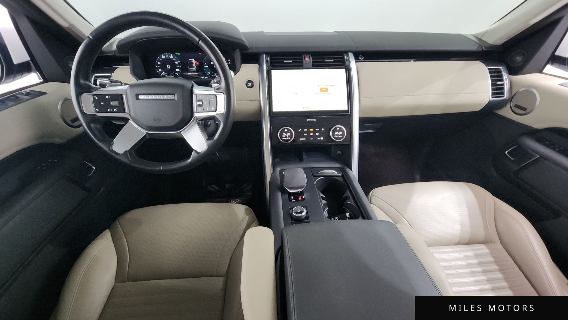 Land Rover Discovery 2022 — миниатюра 7
